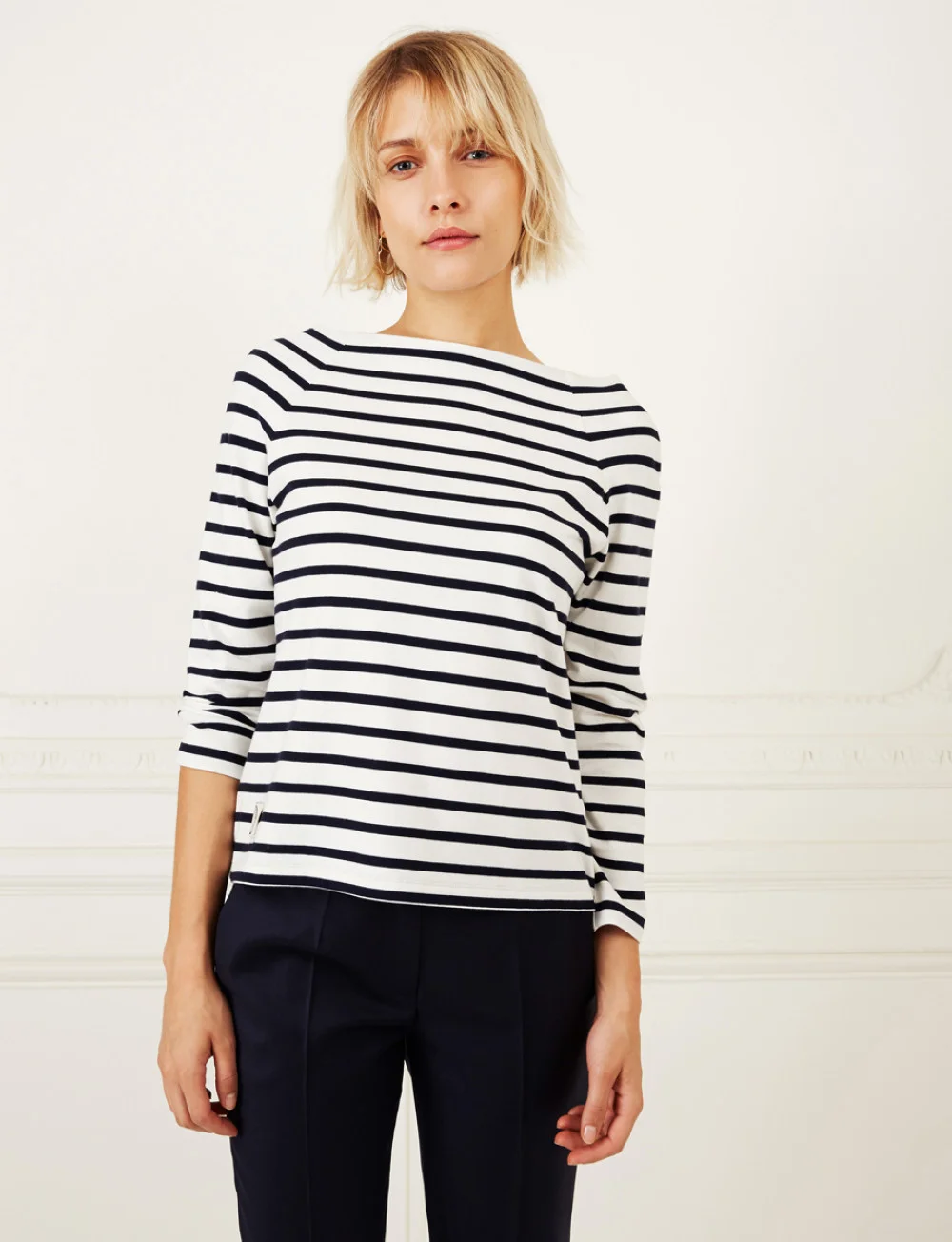INES-DE-LA-FRESSANGE-Blue-Striped-Marina-Top-Style.jpg