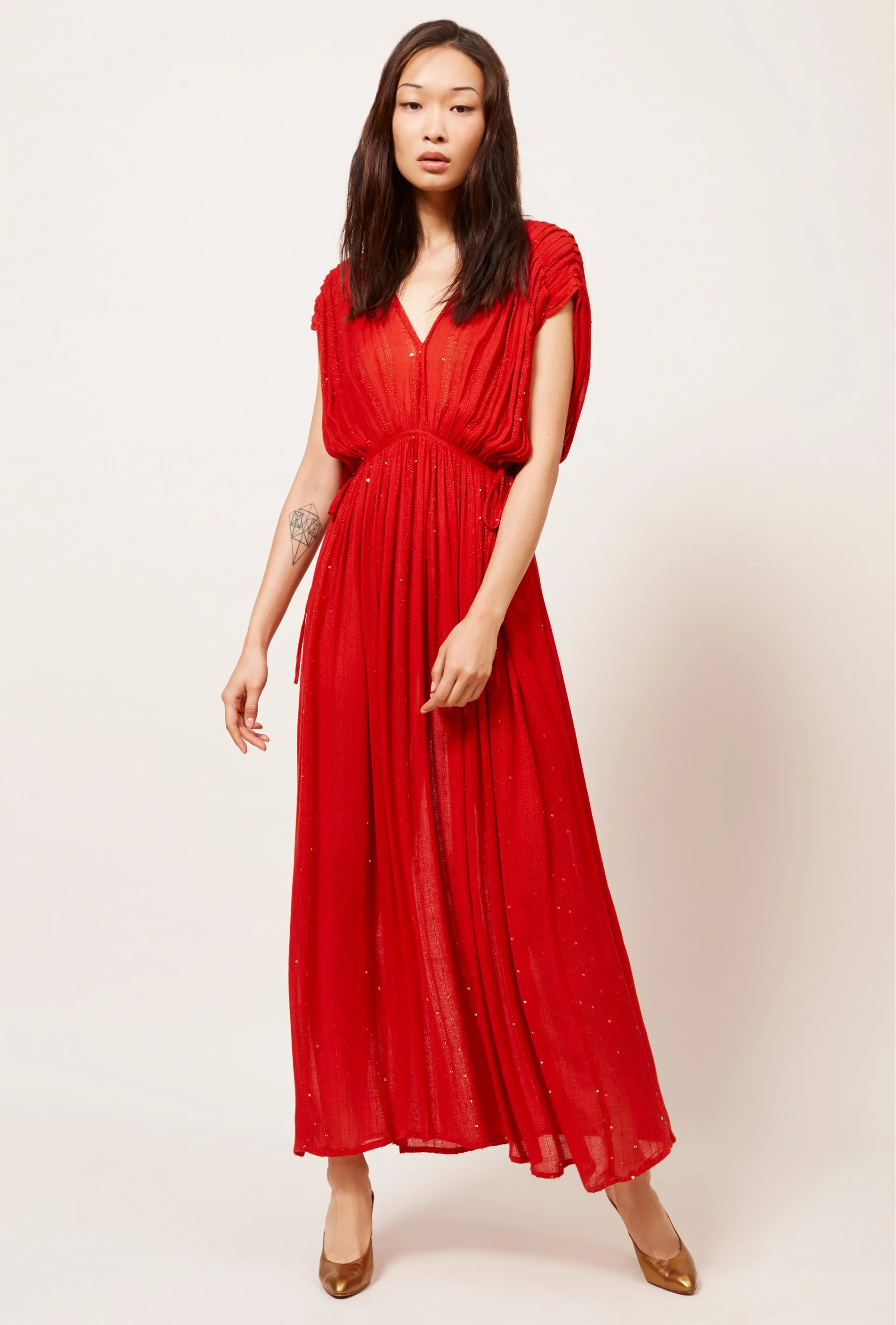 MES-DEMOISELLES-PARIS-Nokomis-boheme-chic-red-dress.jpg