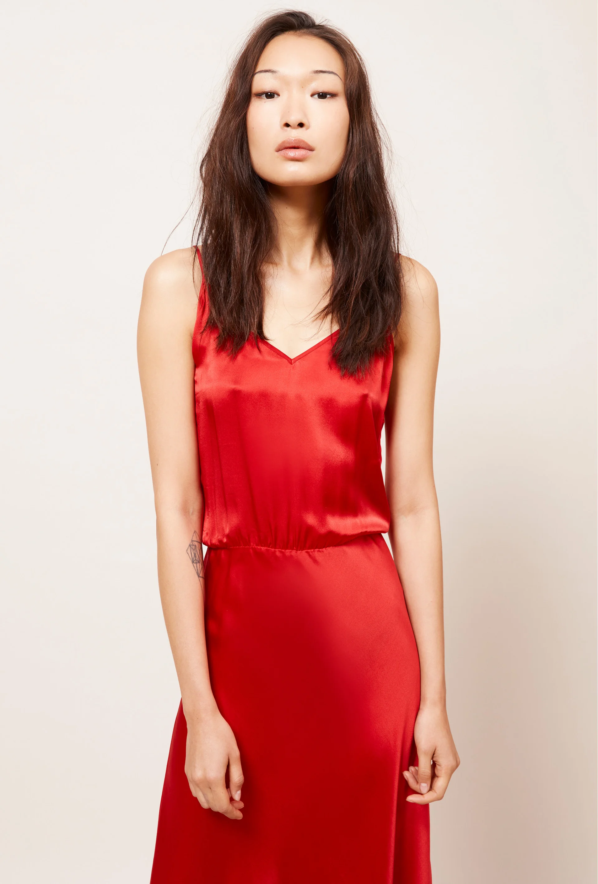 MES-DEMOISELLES-PARIS-Nouba-Red-Silk-Dress-Close-Up.jpg