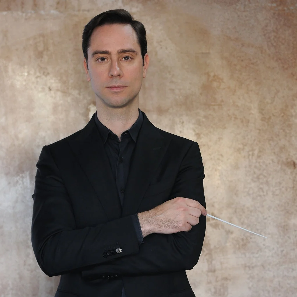 Sven conducting square.jpg