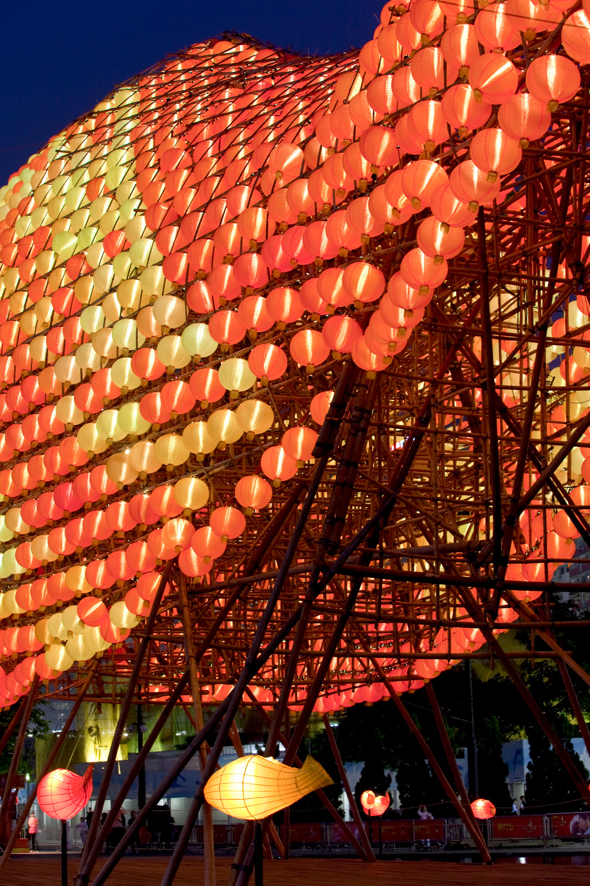  Traditionally, the fish has always been used as an icon in celebrations. In Chinese, the word fish also sounds the same as the word for “abundance”, and more appropriately in Hong Kong’s context, also the word for “entertainment”.&nbsp; 