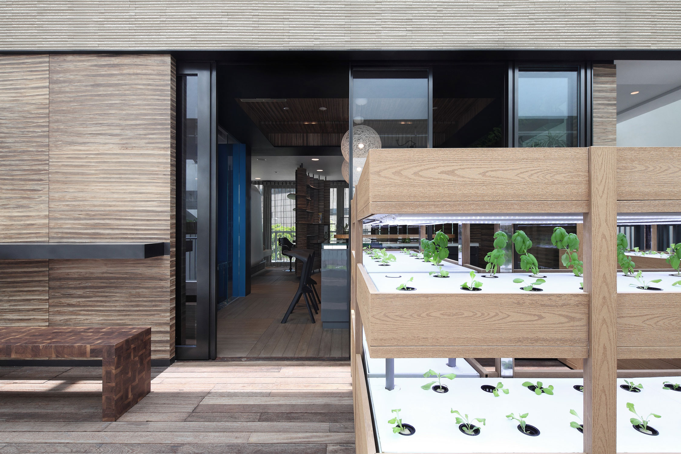 Material used are all sustainable and they includes banana tree timber, bamboo flooring and acoustic fibers tiles. Penetrable window frames and sun screening louvers create an open living environment incorporated with passive climate controls. 