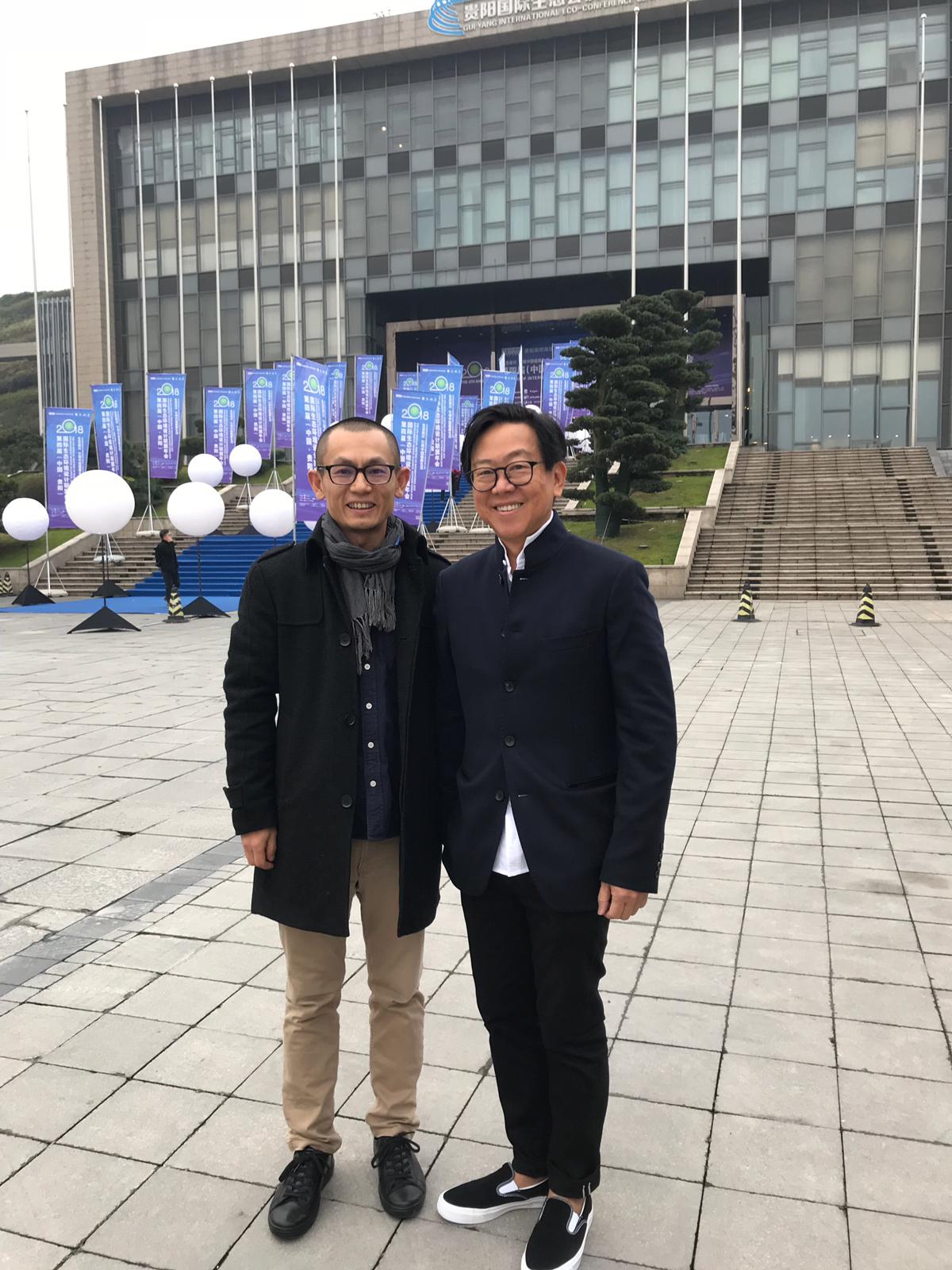 With local designer&nbsp;韓老師