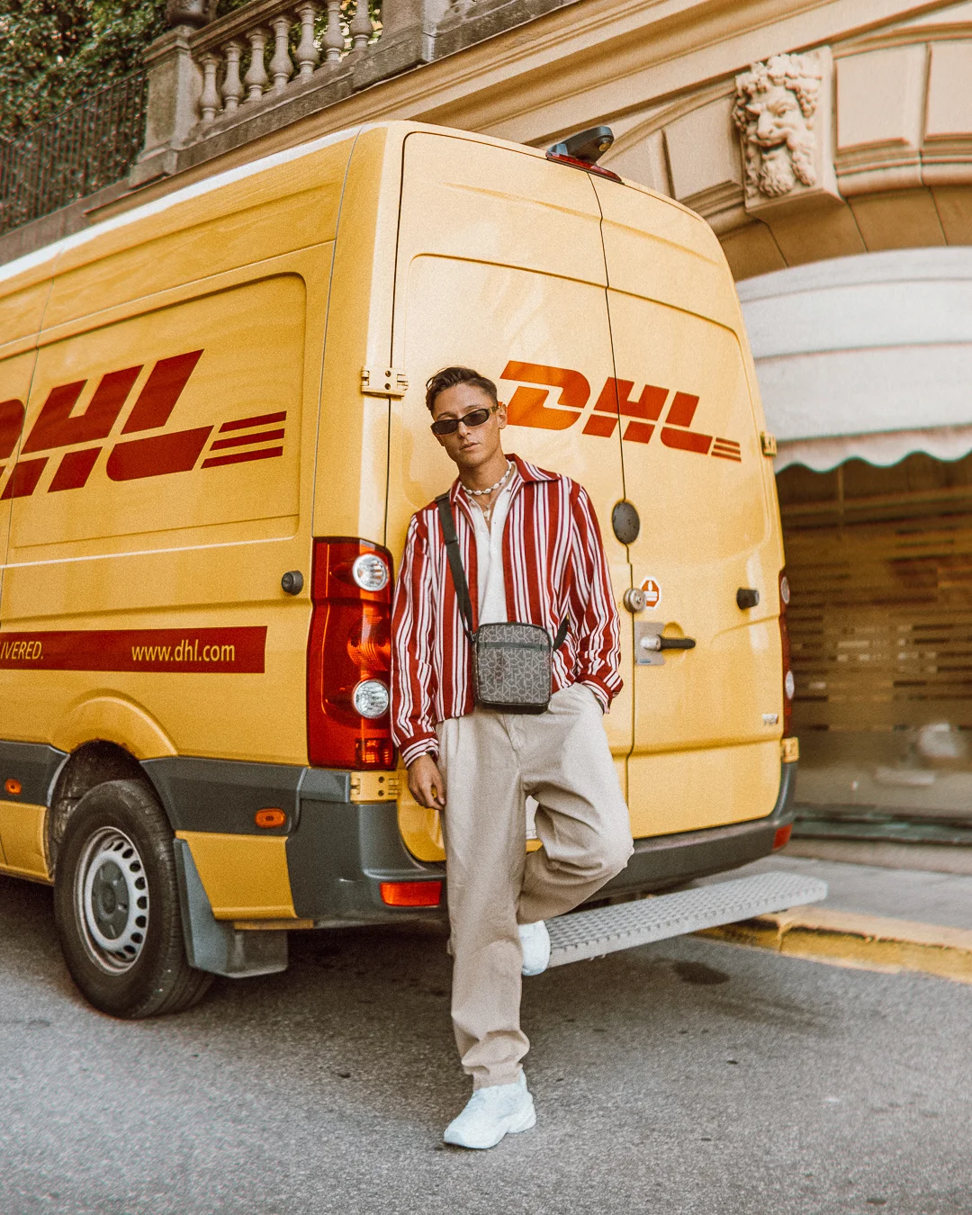 ◎ Found this DHL truck parked outside Fashion week