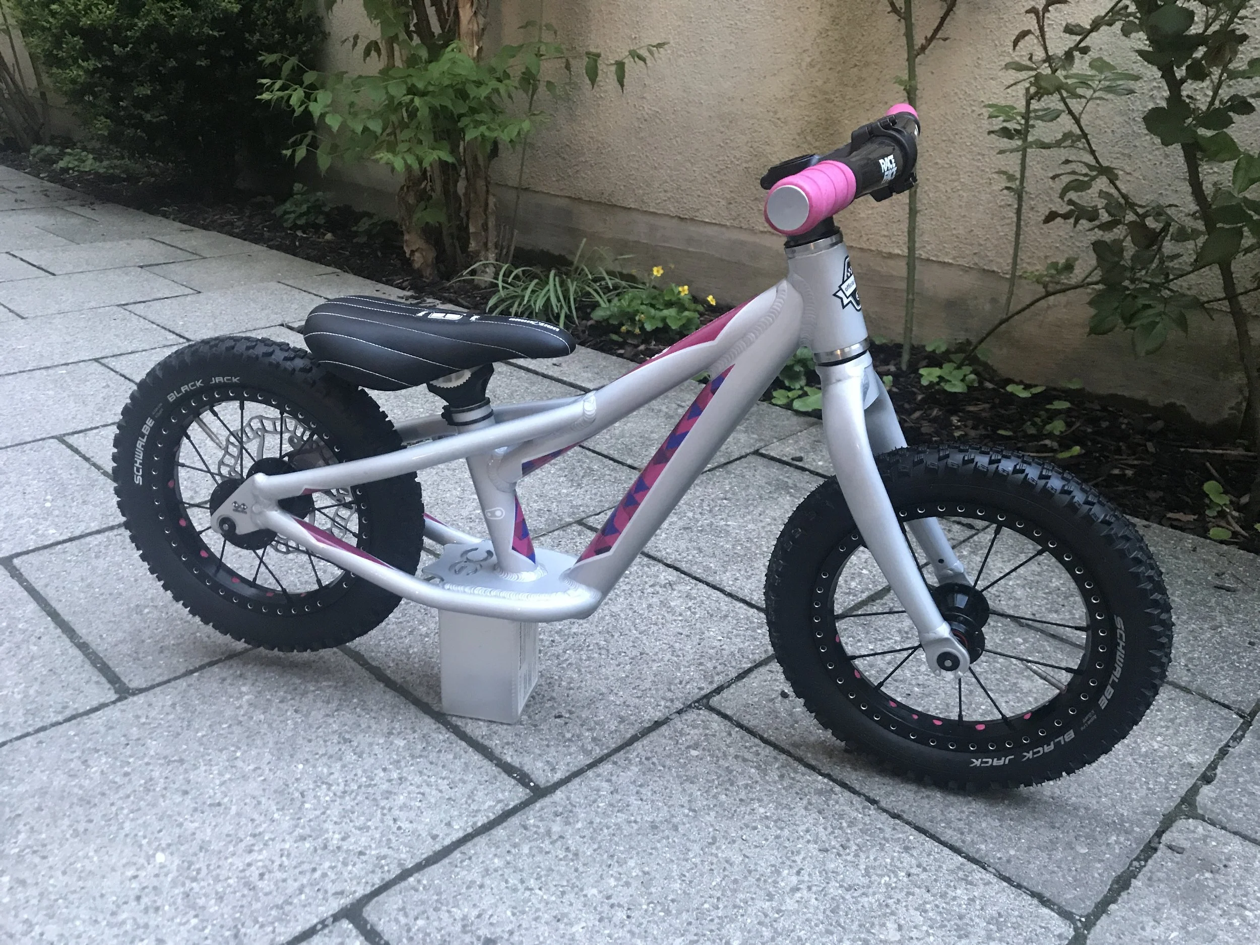 Custom Kinderlaufrad