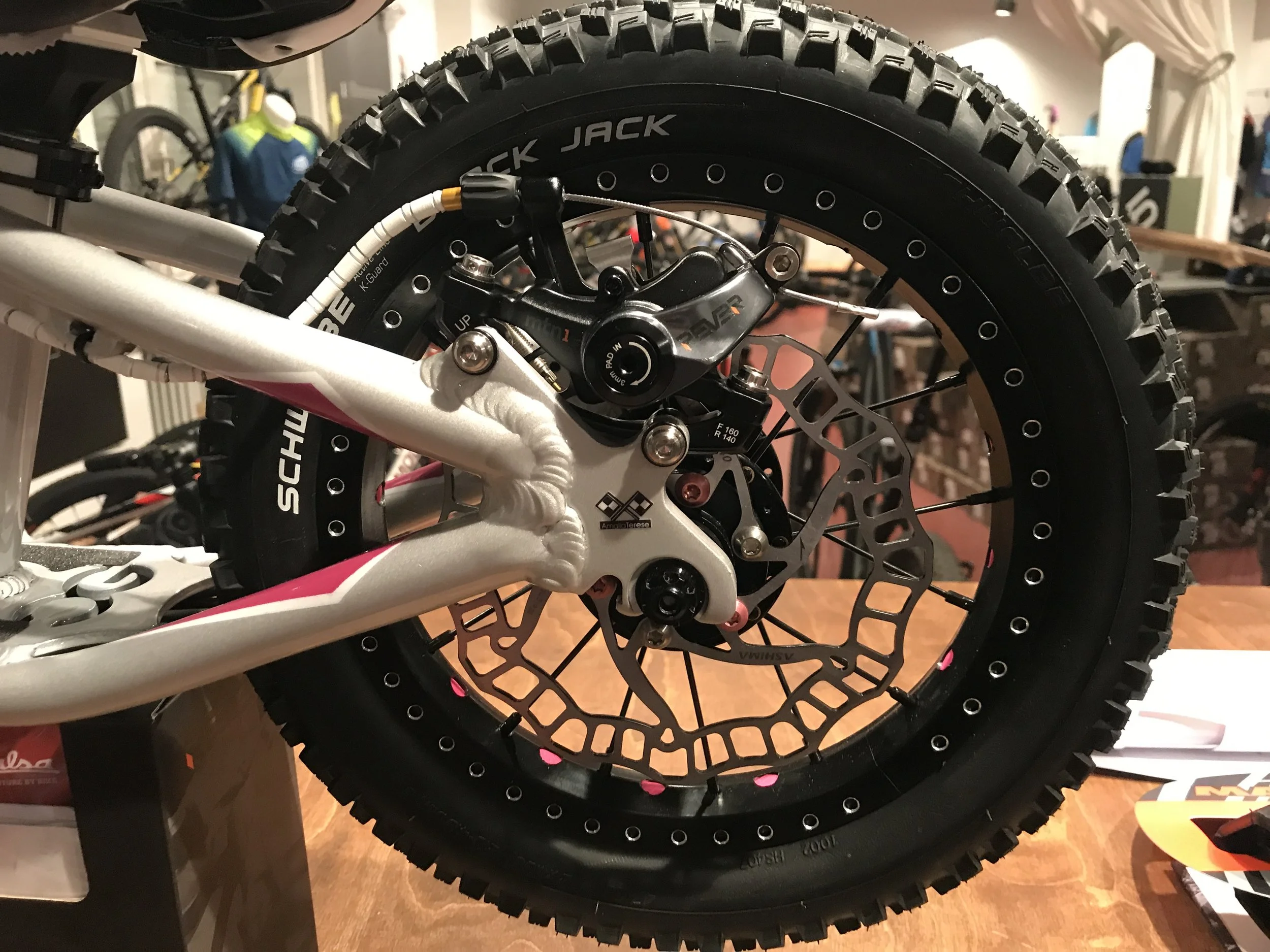 Custom Kinderlaufrad