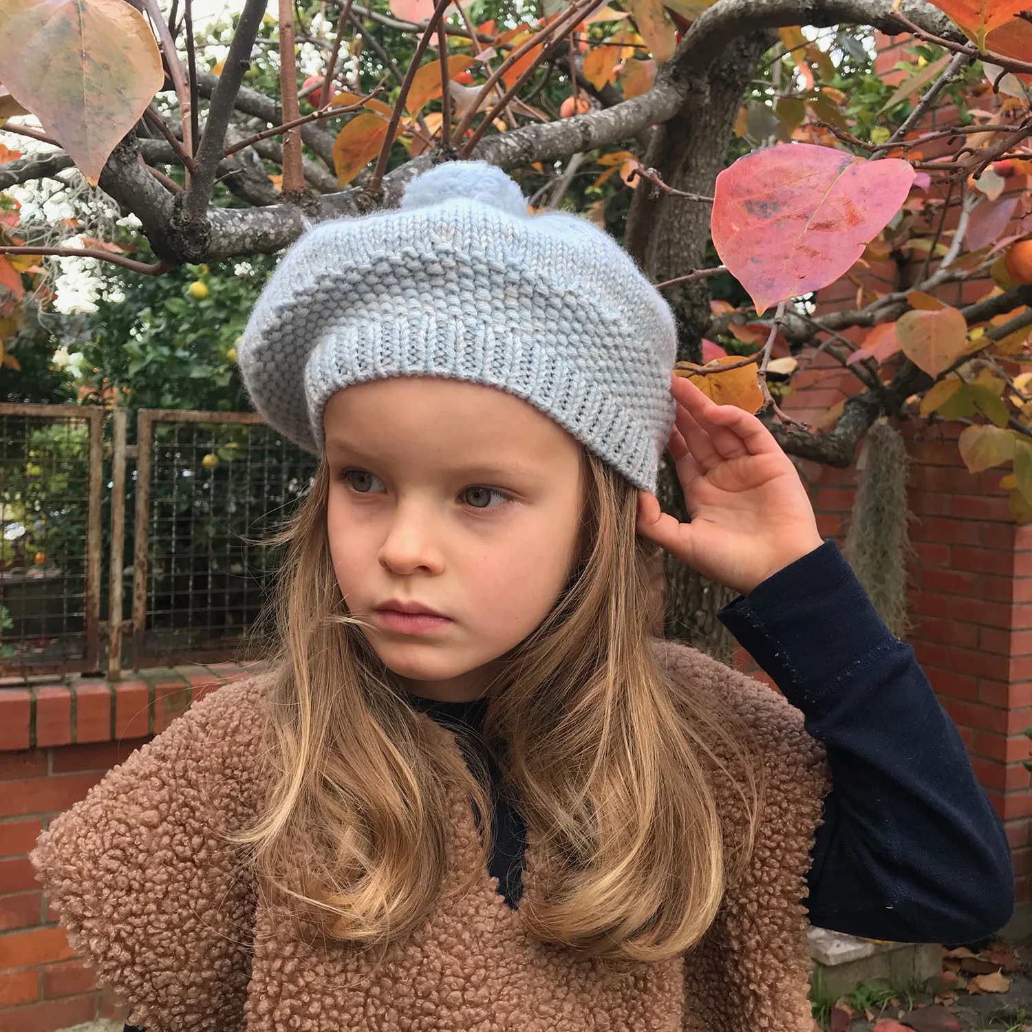 bonnet - pale blue1.jpg