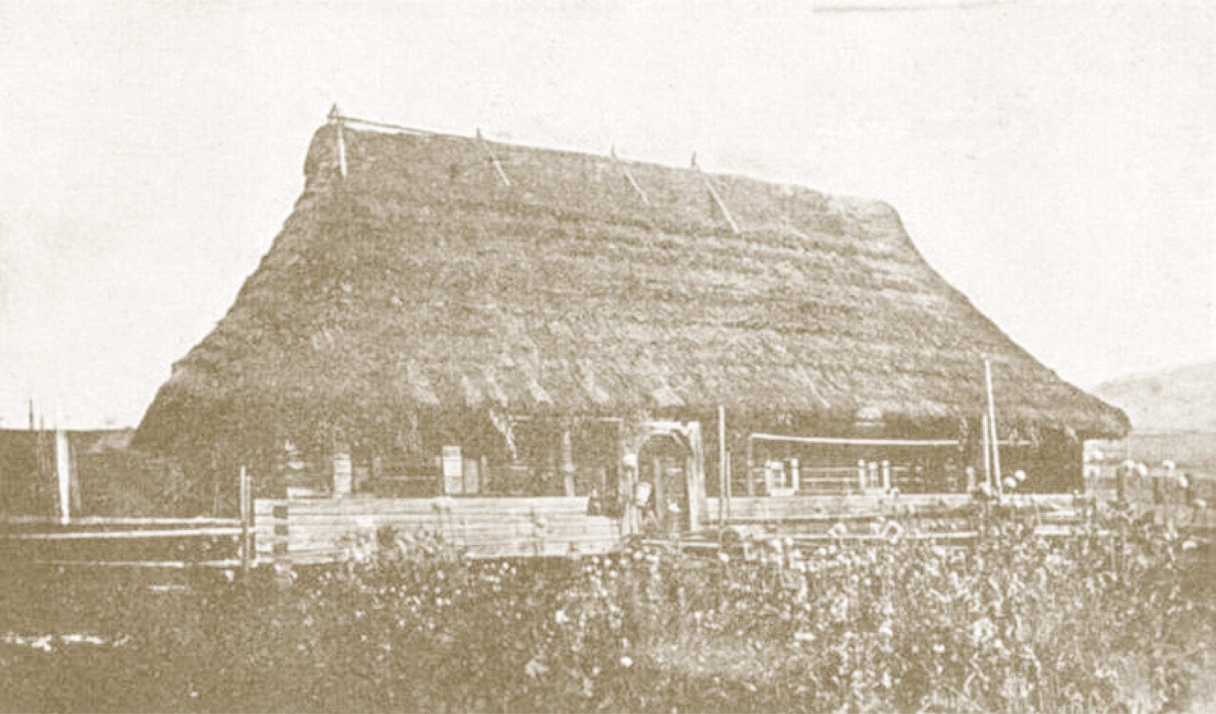 Бойківська хата.png