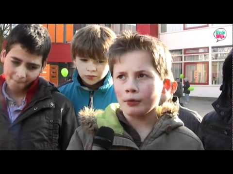 Uindewijk overvecht Utrecht Ballonnen op tegen bezuinigingen speciaal onderwijs