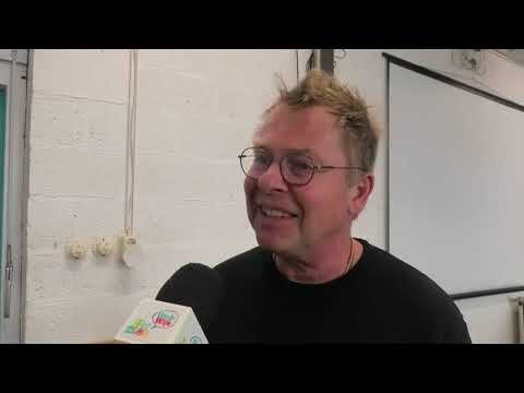 Repair Cafe, de Friese klok van Hans