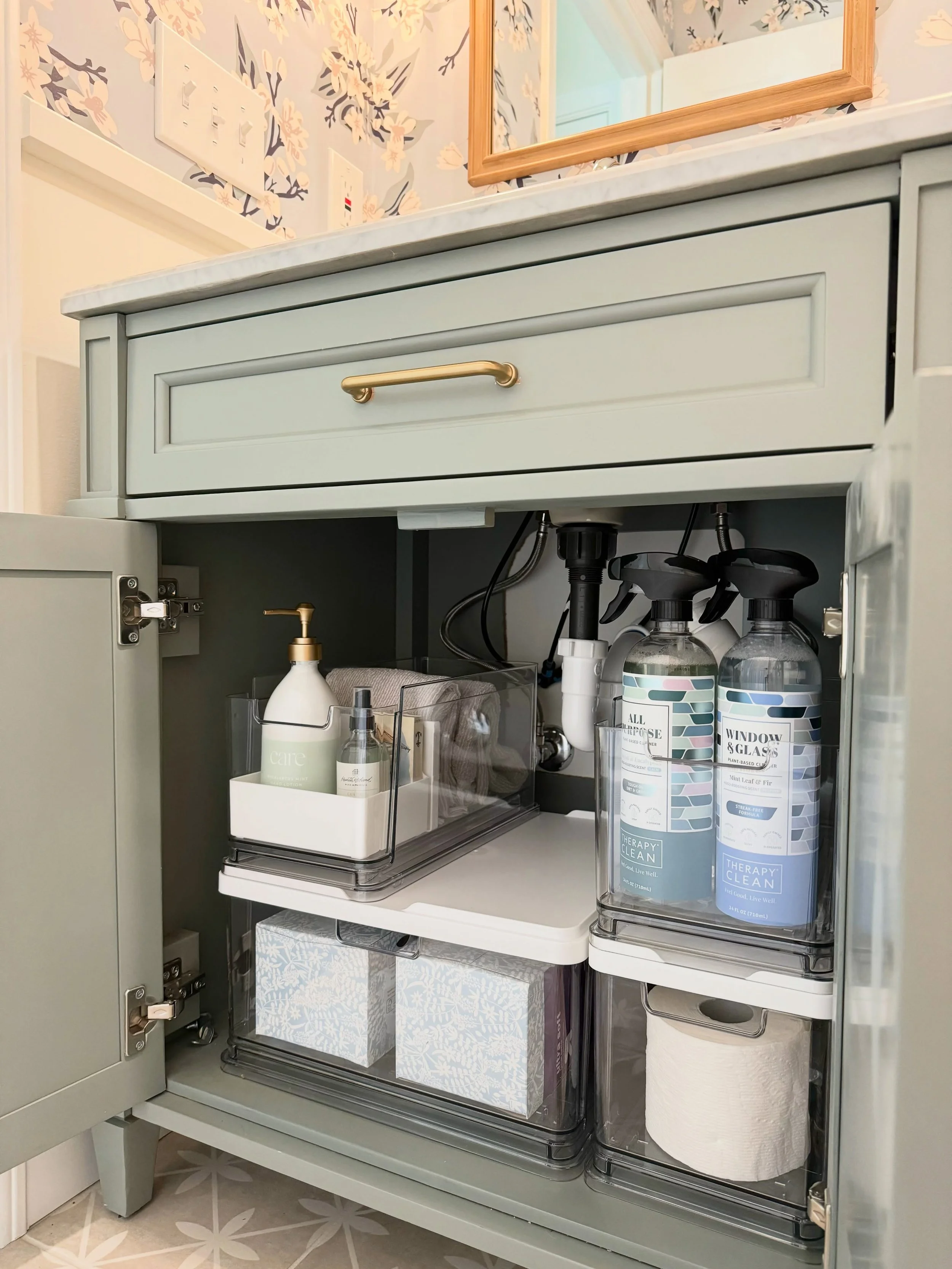 The goal of an organized home isn&rsquo;t perfection. 

It&rsquo;s about not having to think so hard about the small stuff, so you have more space for everything else. 🤍

Tap if you agree!

#bathroomorganization #undersinkorganization #thejoyfulsort