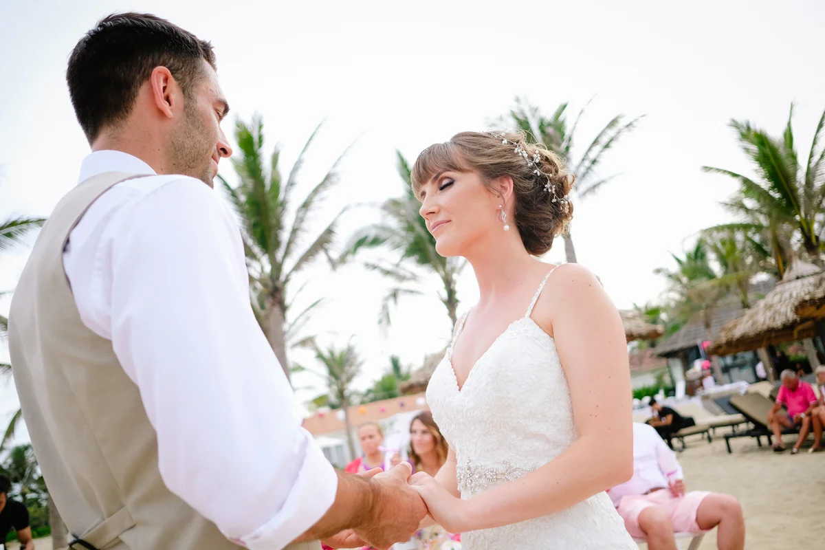 Vietnam-Danang-wedding-photographer-69.jpg