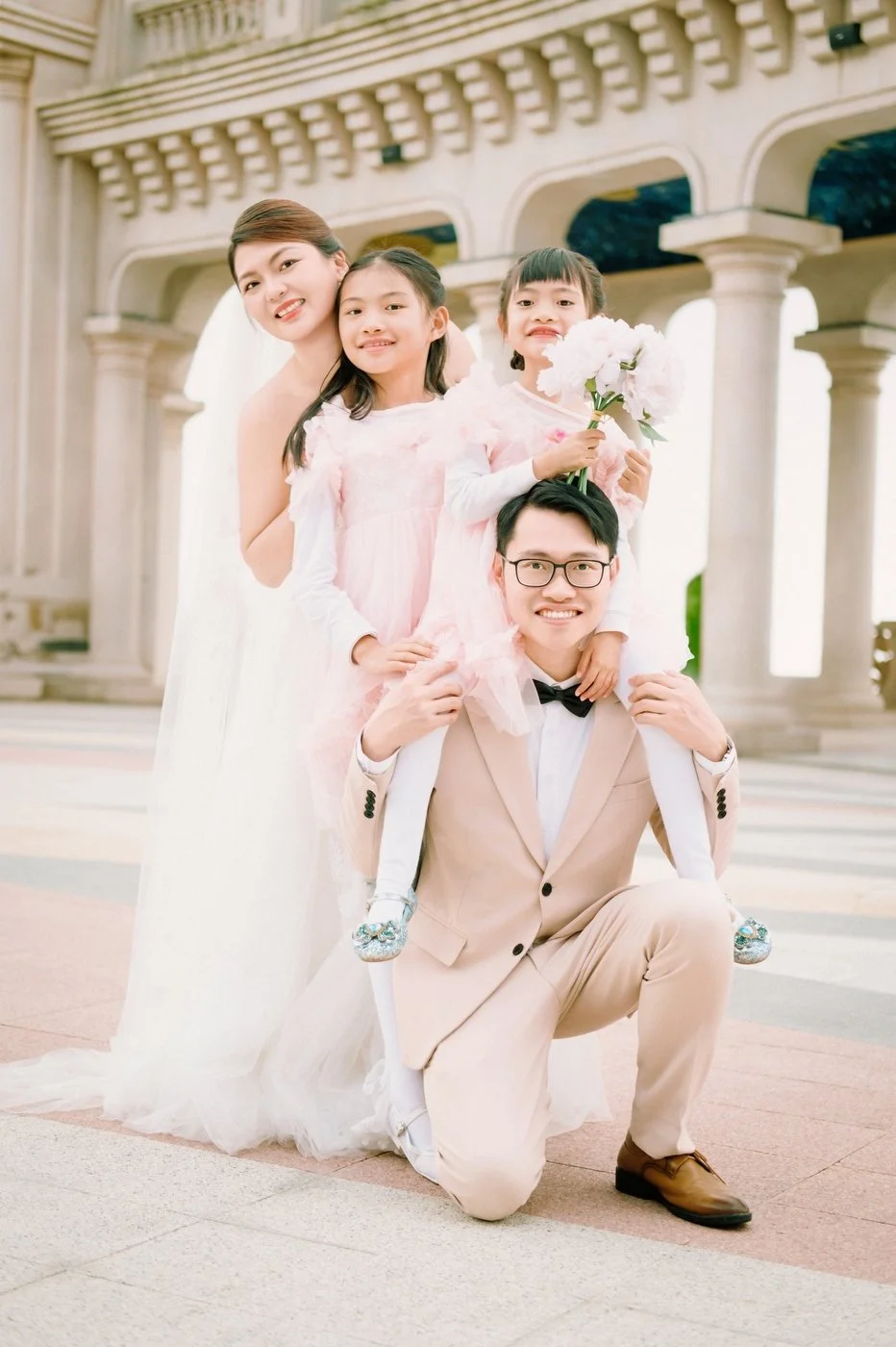 Danang–Family–Photo_26.JPG