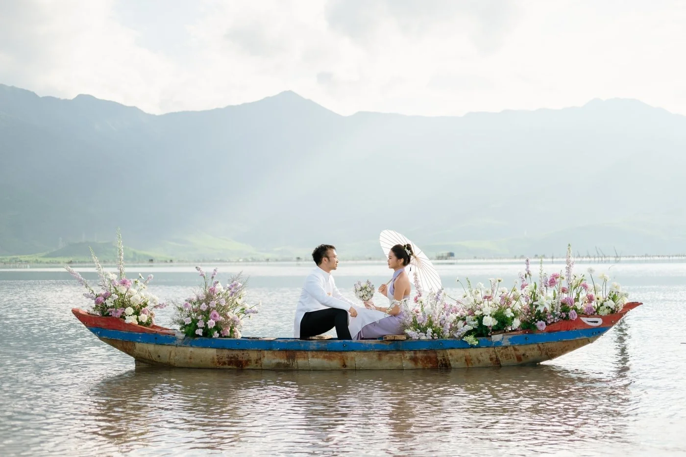 vietnam–Pre-wedding-photographer-danang_6.JPG