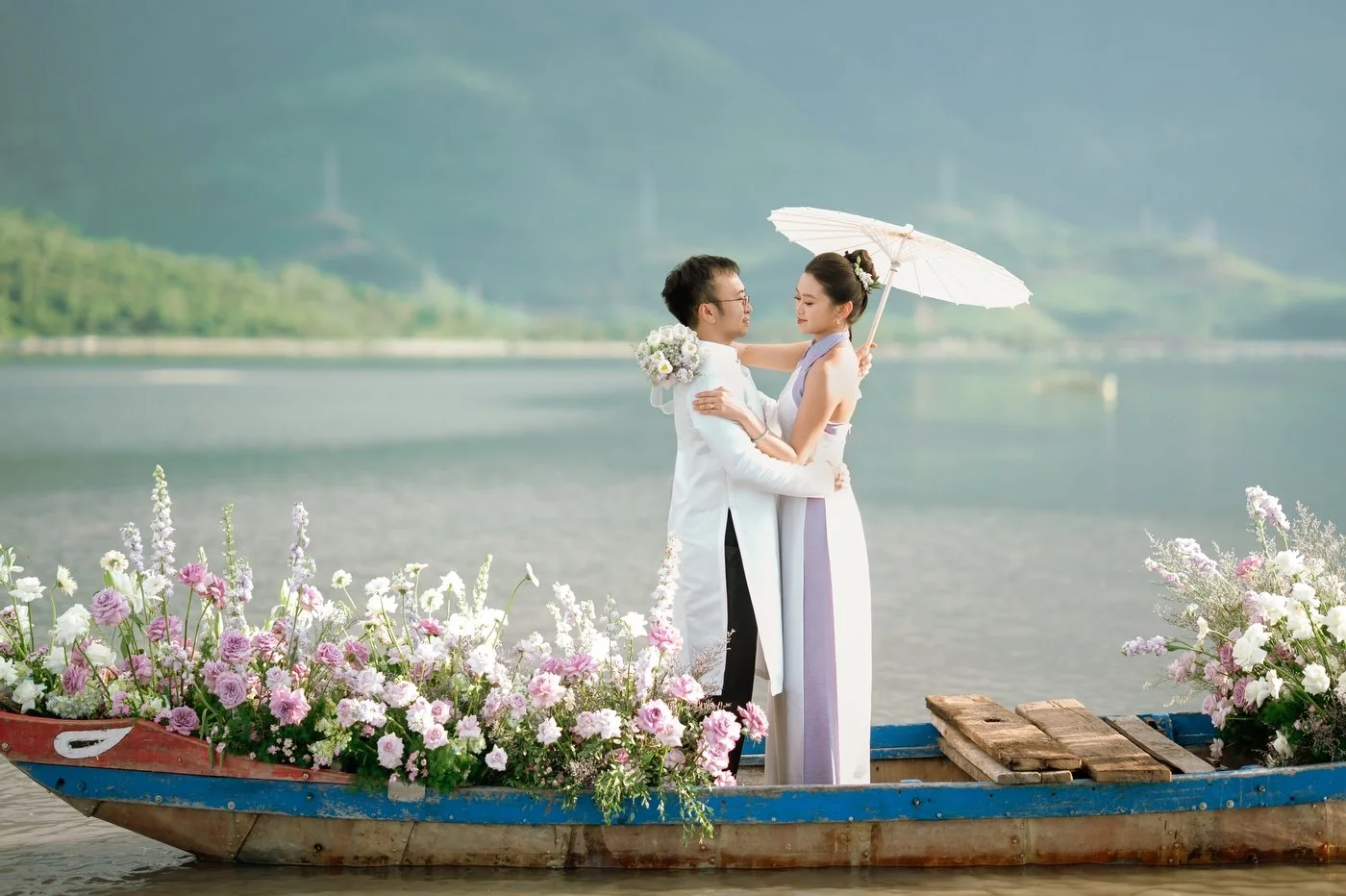 vietnam–Pre-wedding-photographer-danang_97.JPG