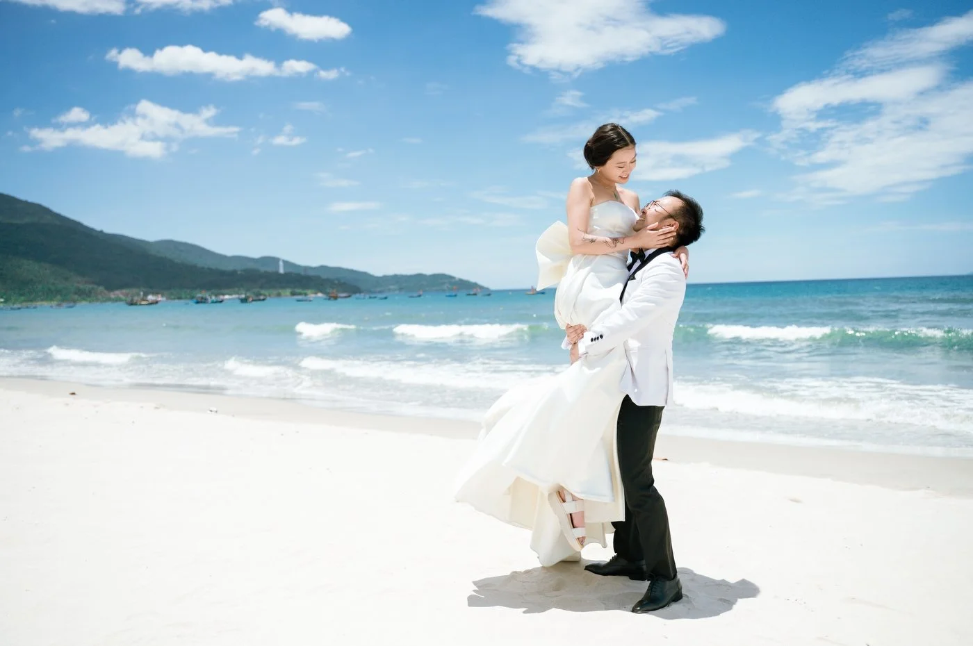 vietnam–Pre-wedding-photographer-danang_44.JPG