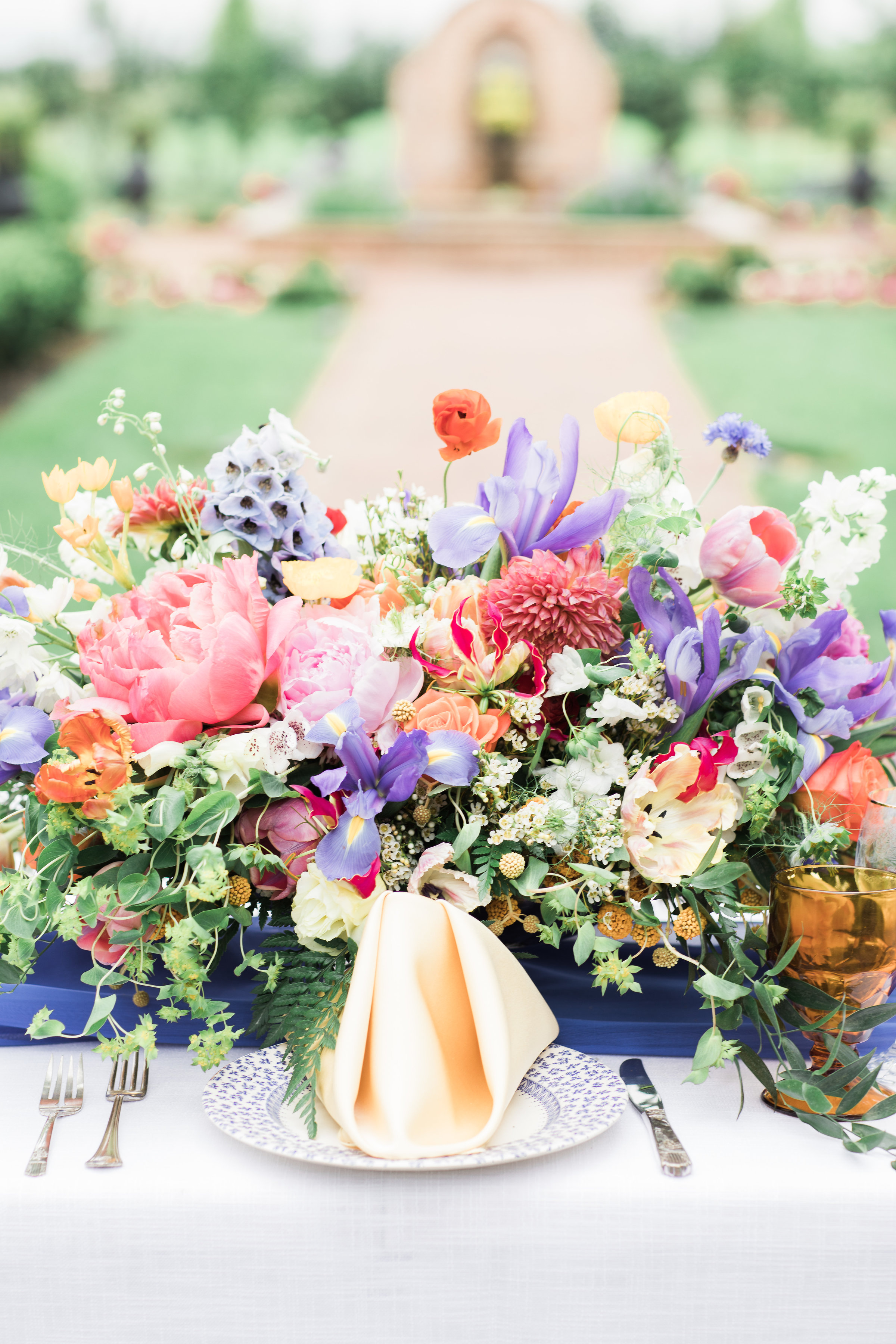 LuxuryWeddingFloralCenterpiece.jpg