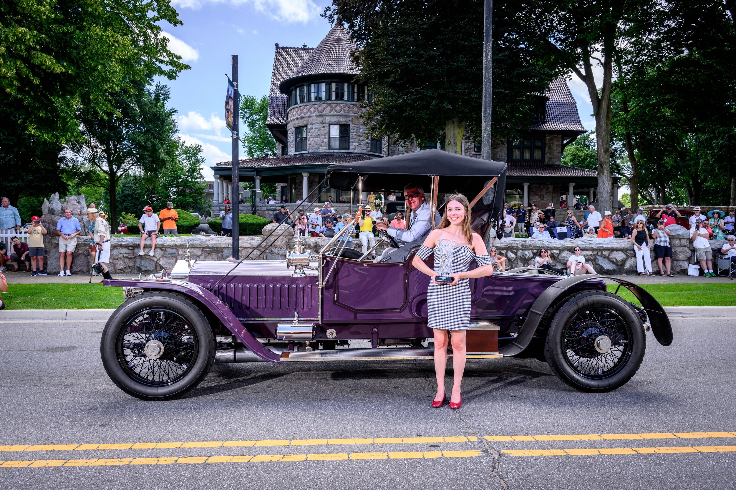 THE SPIRIT OF ECSTASY AWARD: MOST OUTSTANDING ROLLS-ROYCE