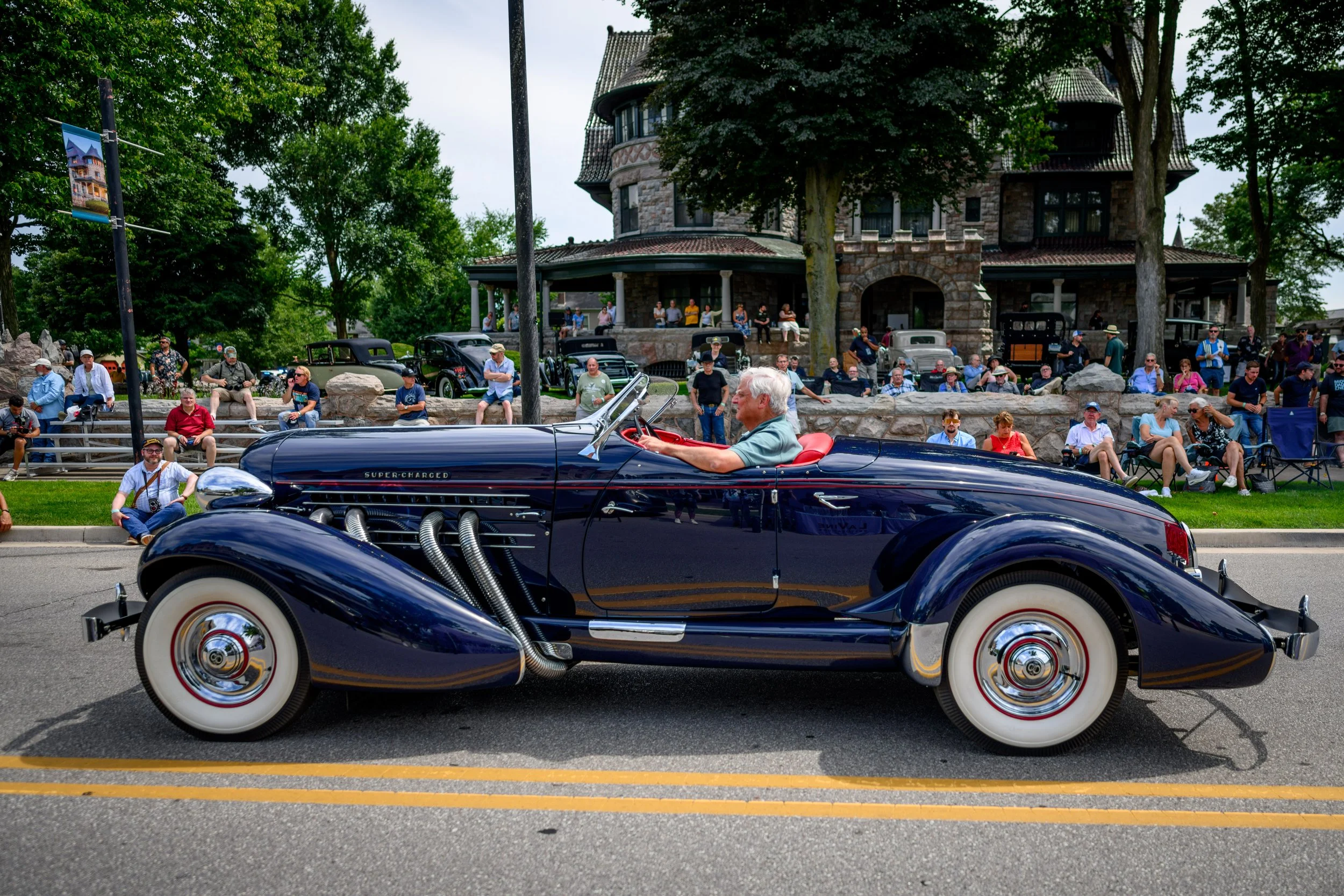 The Auburn Automobile Company Award: Most Outstanding Auburn or Cord