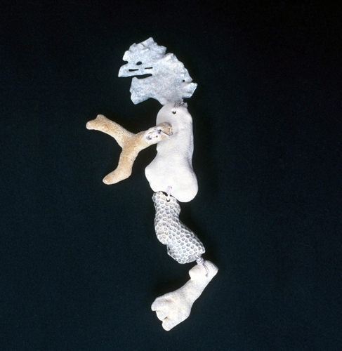 Erve 2003 Coral, Shell, Wire 10"x5"x2" 