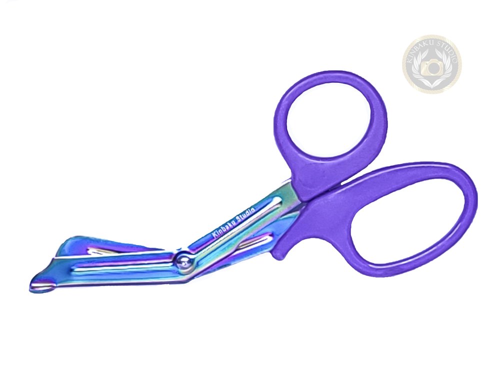 https://images.squarespace-cdn.com/content/v1/5a281c07dc2b4a0b7bfafb3f/1643324691813-4VZCY8NY1KH2O4C0JIFD/scissors+purple+rainbow+finish.jpg?format=1000w