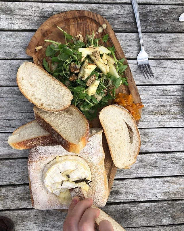 Yummy cheese board 😍 #foodie #travel #chomp #cheese #england #manchester #lunch #tea #bread #cooking