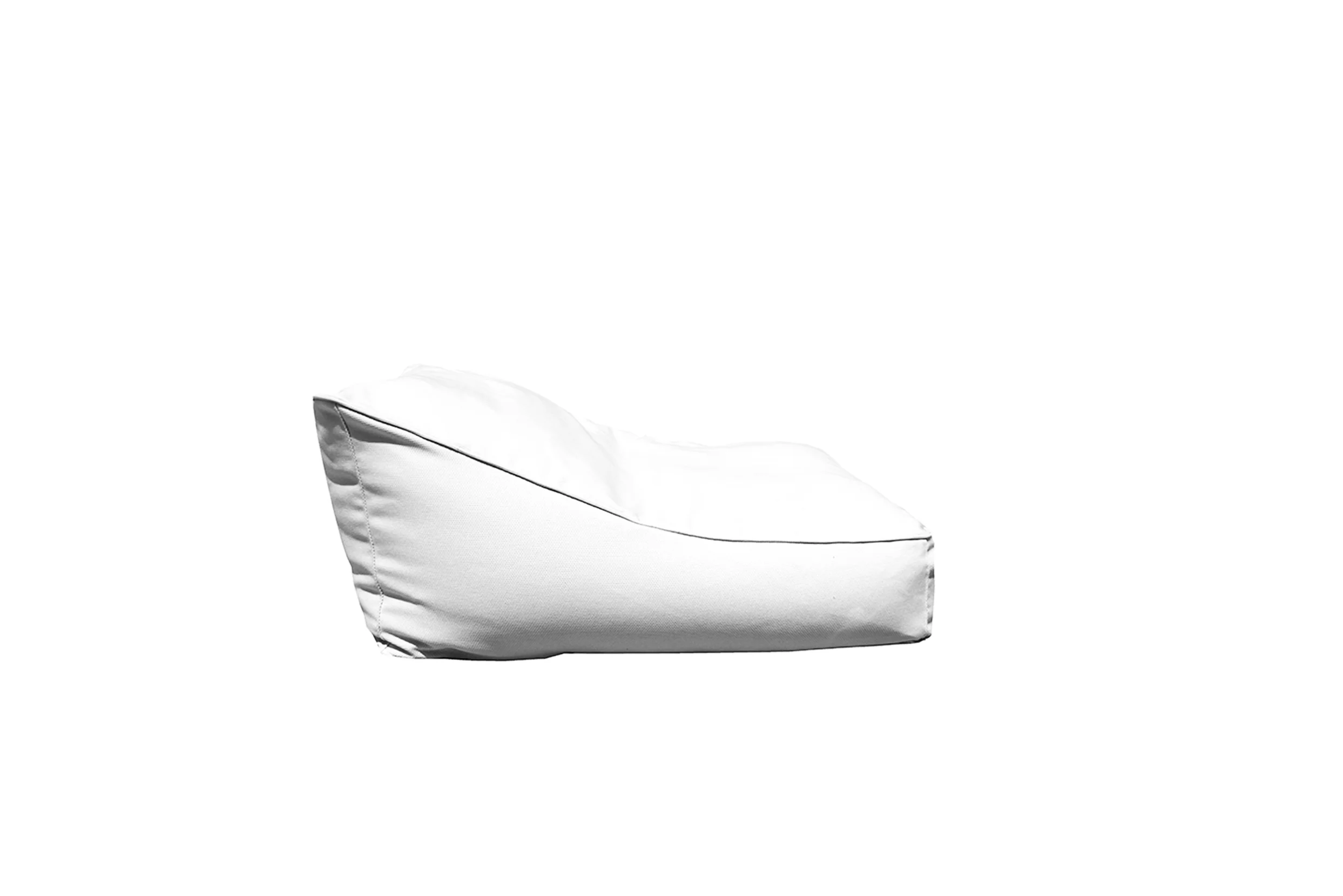 loungeblanc.jpg