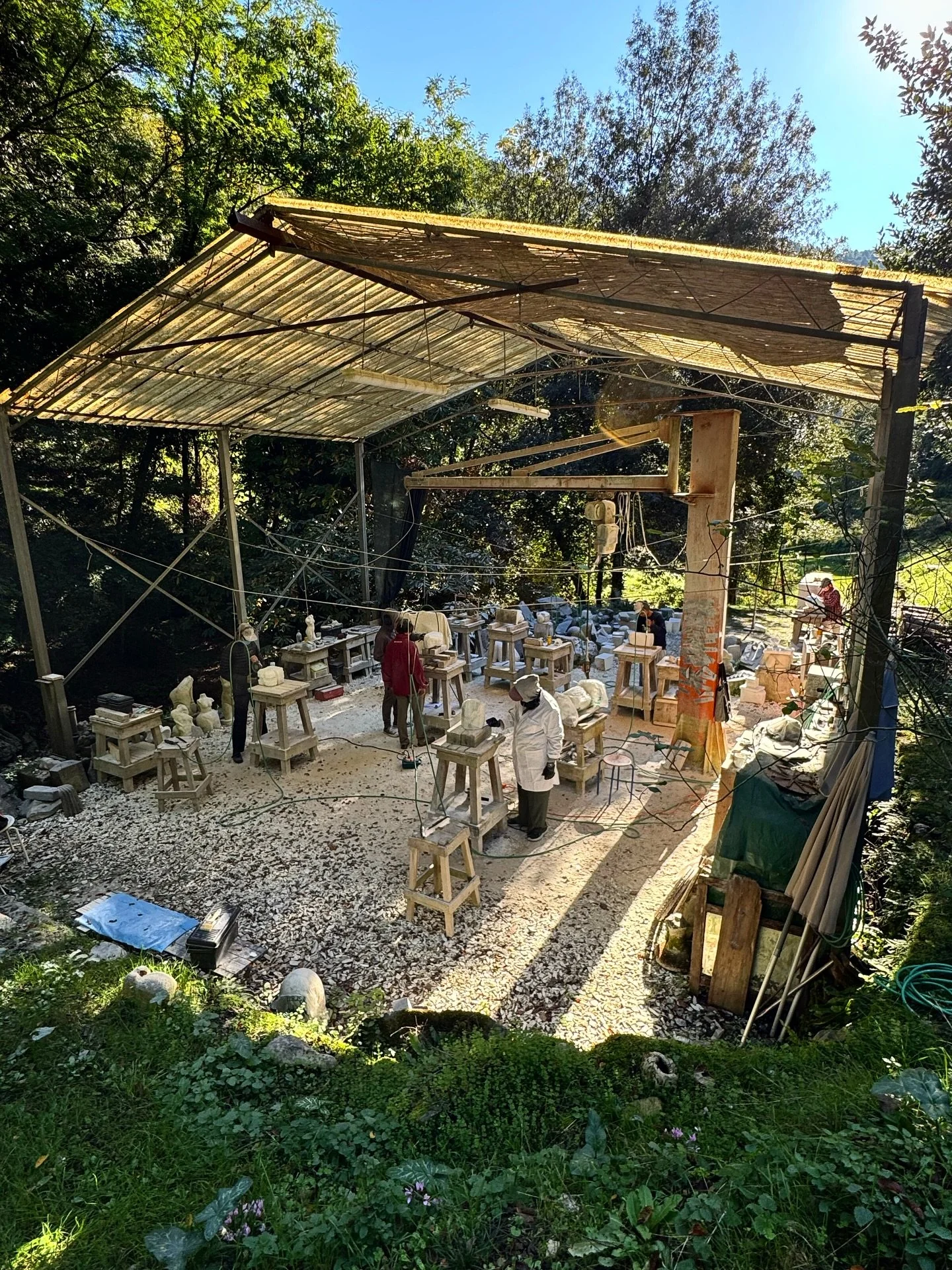 Wish you a most beautiful beginning of your week! 
May it be full of art and joy! 

#marbleworkshop #marblecarving #art #sculpture #scultura #arte #studio