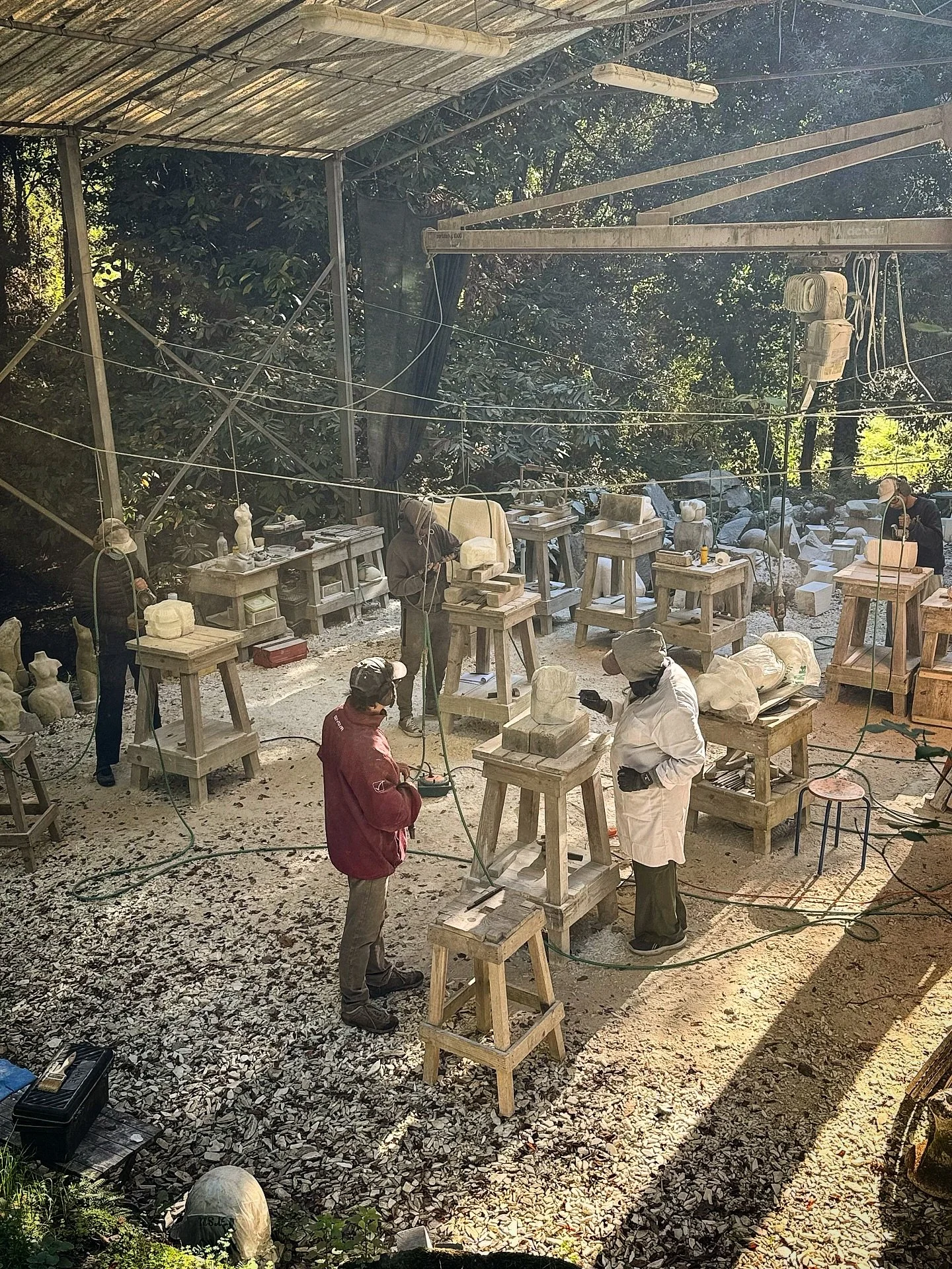 Warm winter light in the studio. When days get shorter and the wind is chilly!

Thinking of an inspiring, life changing experience to gift to a love one??? We offer now on our website gift cards!!!🤩 

In case you want to give the opportunity to some