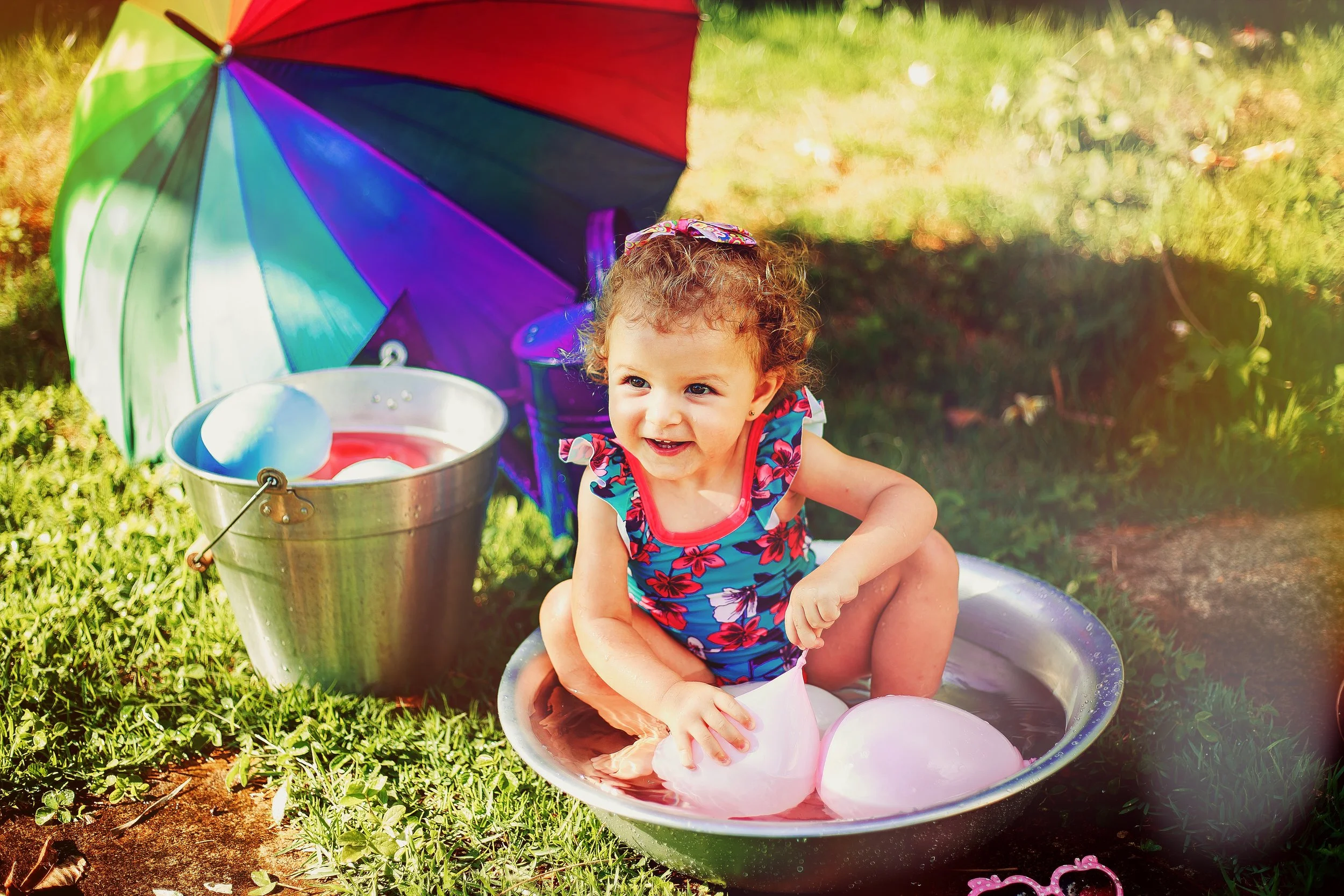 adorable-balloons-basin-2168793.jpg