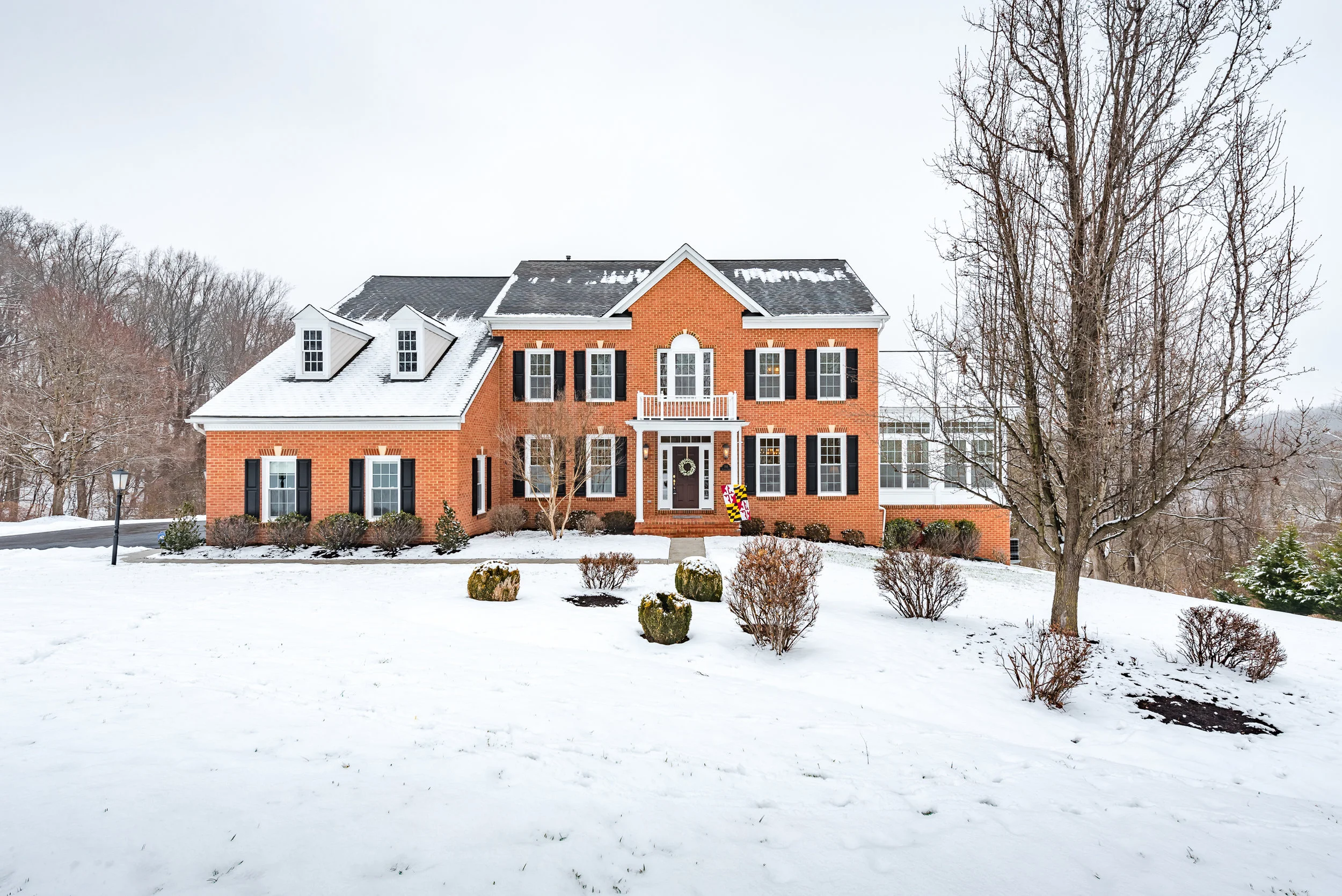 Top 10 Reasons to List Your Home During the Holidays