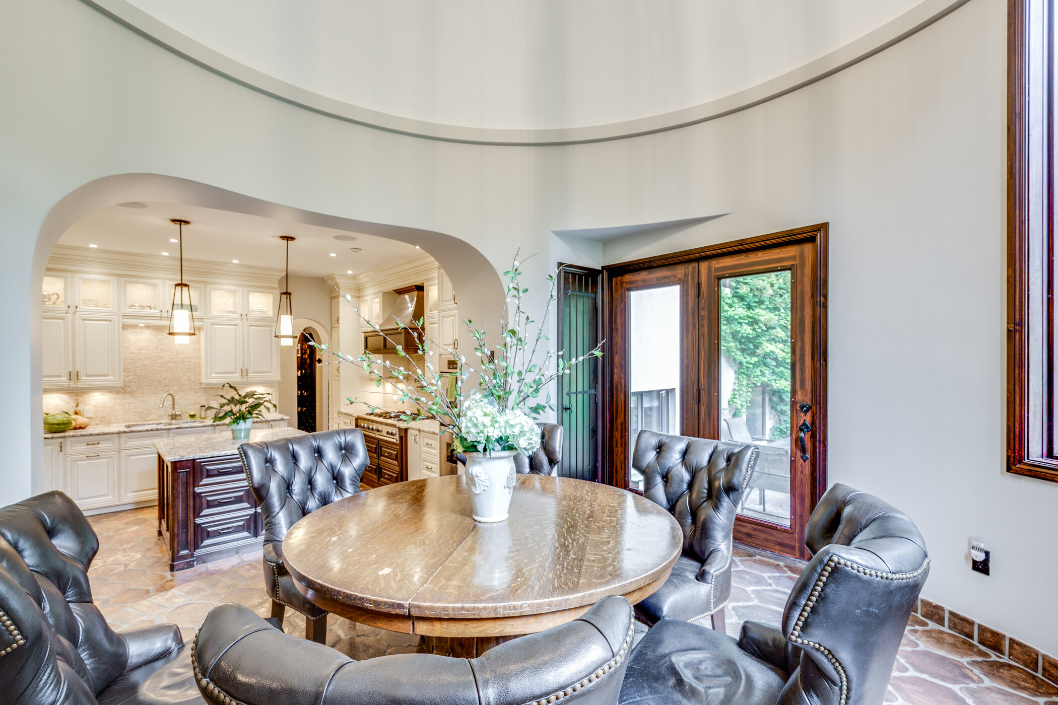 596 Hendry Lane-33.jpg