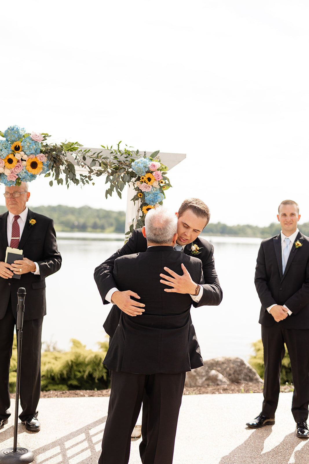 wedding_photographer_missouri_videographer_barn_outdoor_blush_blue_dusty_bright_light_airy_best_top_local_reputable_popular_photos_couple_engagement_video_film_idea_sons_daughters_rolla_saint_james_charles_red_oak_valley_rose_oak_echo_bluff_jeff_cit…