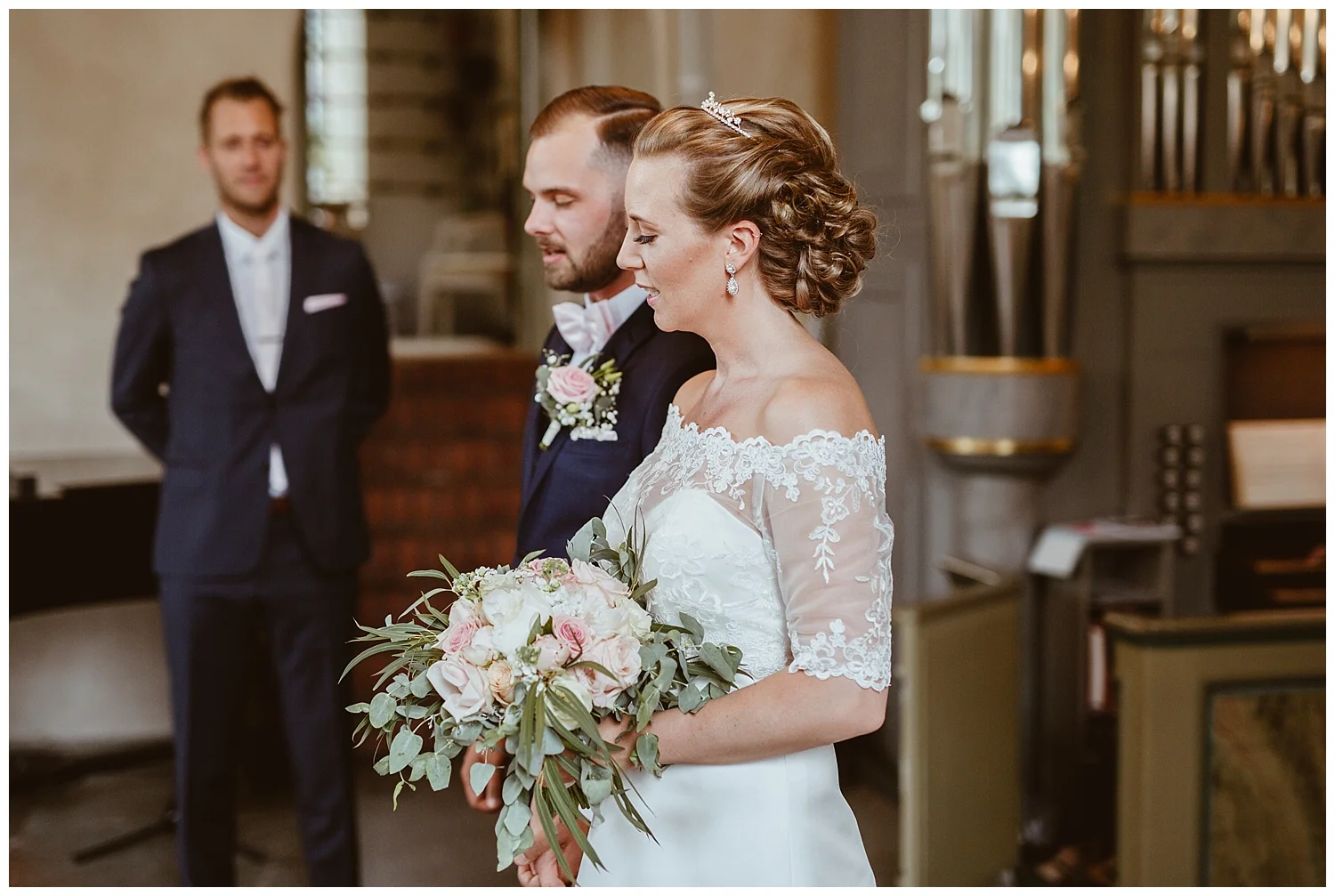 brollopsfotografstockholm_fotografannaejemo_viktoriarobertahlerup-11.jpg