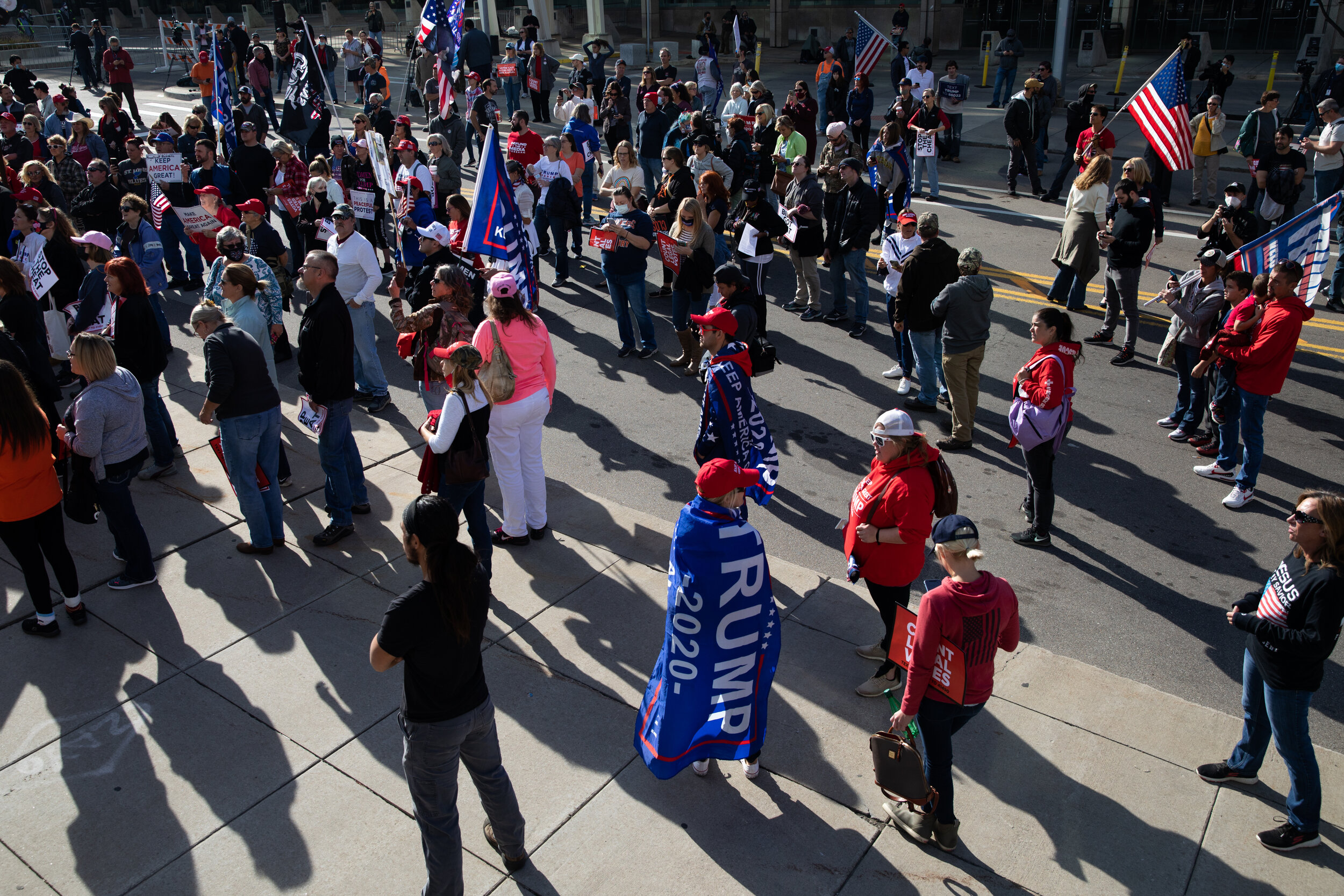  Trump supporters gather to protest ballot counts for the 2020 presidential election election in front of the TCF Center on Nov. 6, 2020, in Detroit, Michigan. (For Bloomberg) 