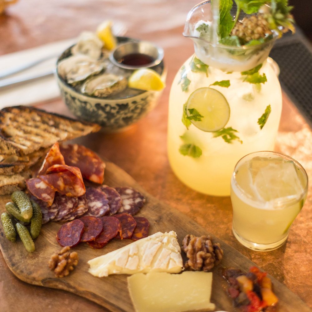 Bar photo 3