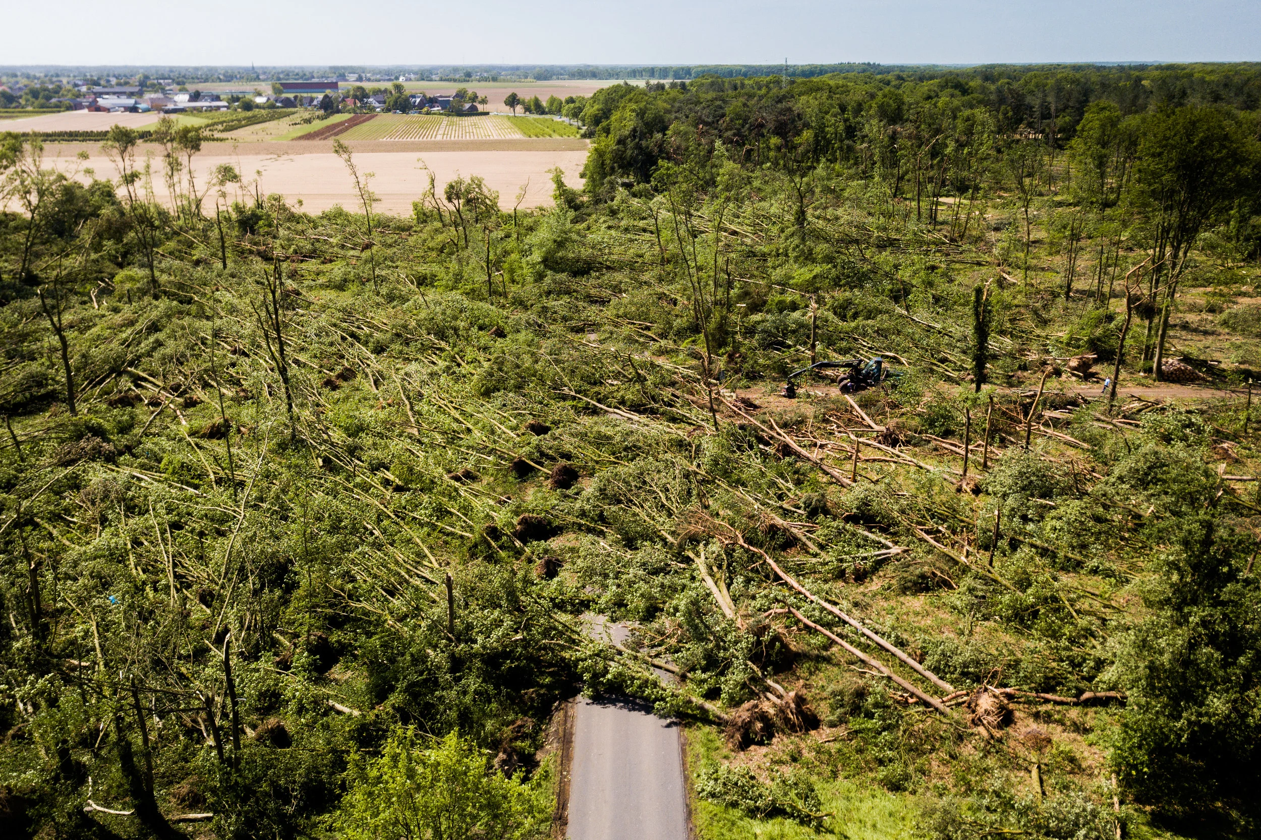 Enorme schade na tornado in Viersen (D)