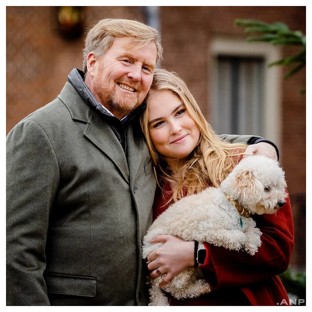Koning Willem-Alexander, koningin M&aacute;xima, prinses Amalia, prinses Alexia en prinses Ariane poseren tijdens de winterfotosessie op Paleis Huis ten Bosch. 

@anpfoto.nl #fotojournalistiek #photojournalism #anpfoto #royals #royalty #maxima #wille