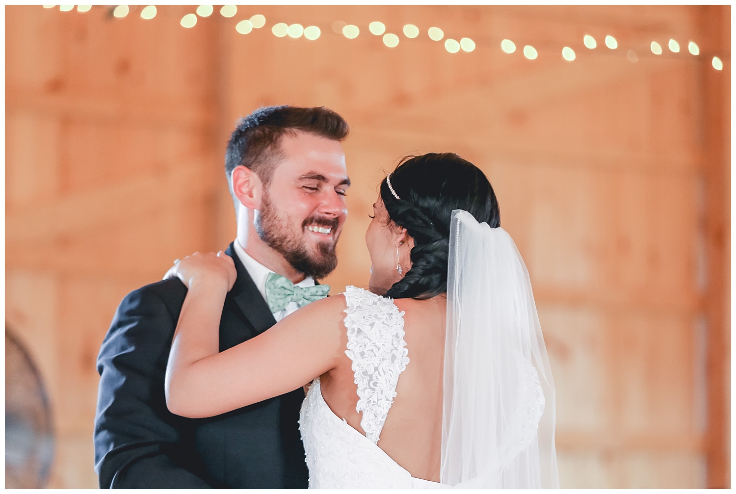 bride and groom first dance