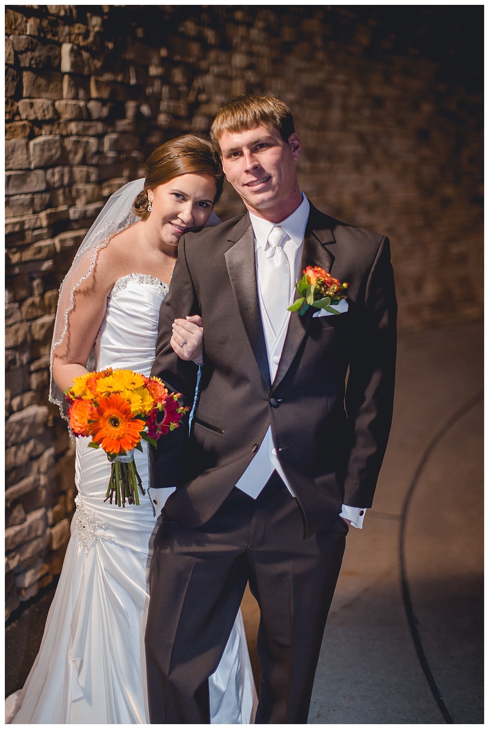 bride and groom portraits