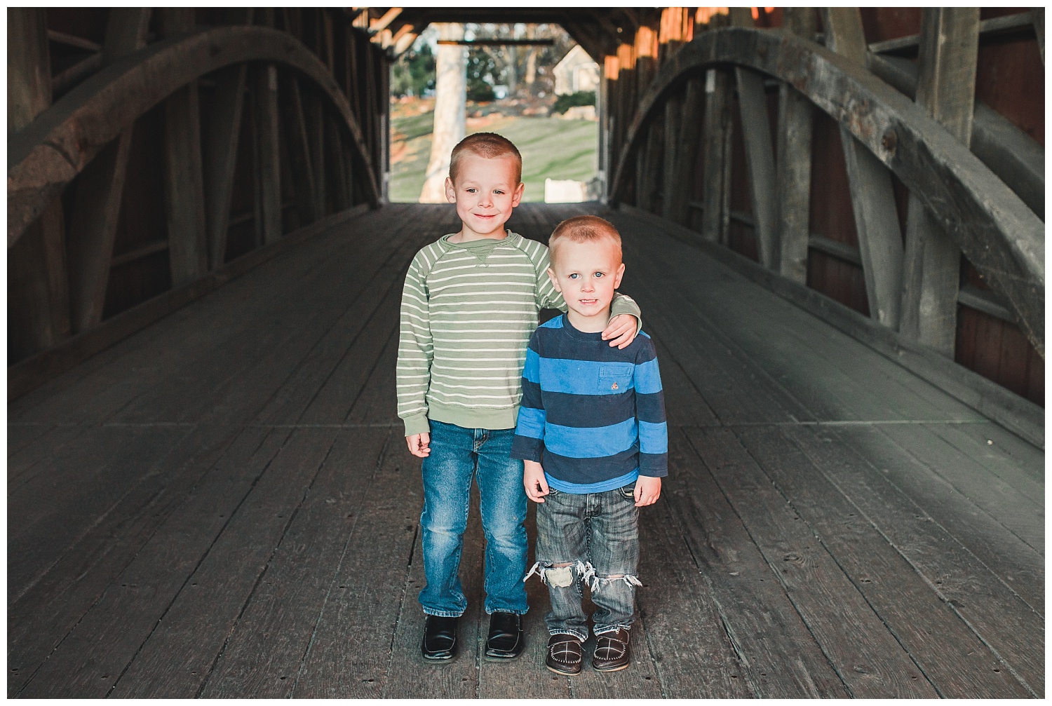 2019-04-06-Anderson Family-Janelle Goss-0324_lititz family session blog.jpg