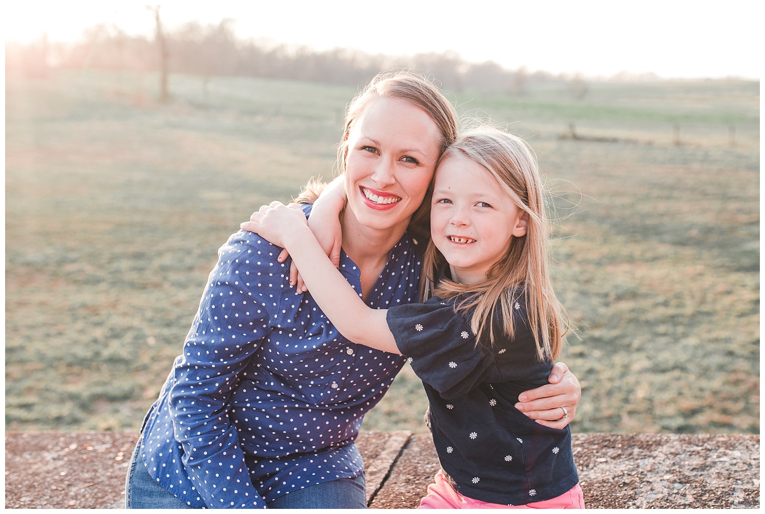 mom and daughter, golden hour pictures, Lititz PA