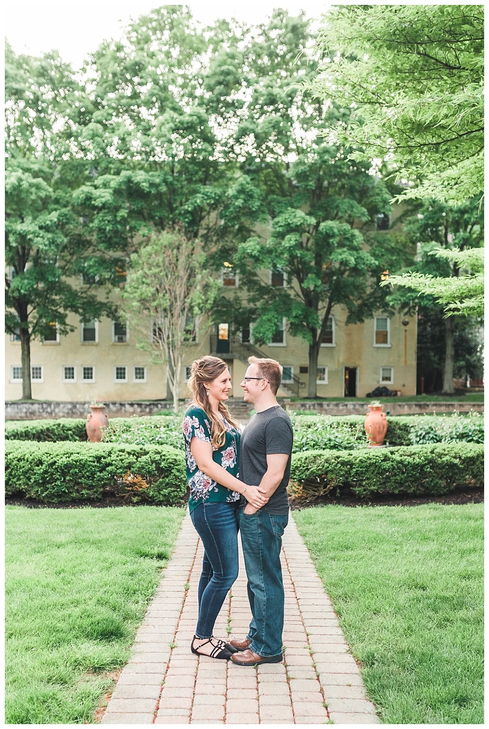 Lititz pa, spring garden anniversary session