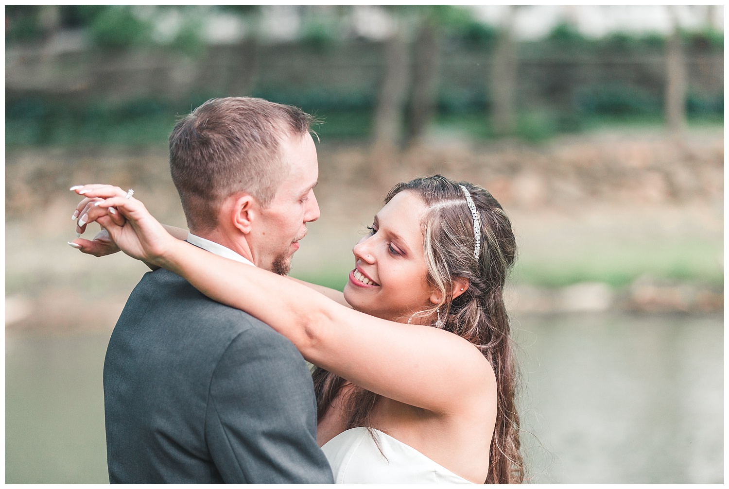 sickman's mill, lancaster pa wedding, bride and groom portrait, sunset pictures