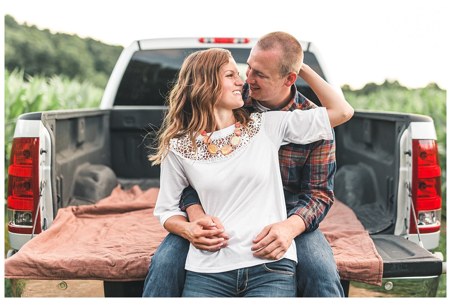 Lititz Farm Engagement Session_0030.jpg