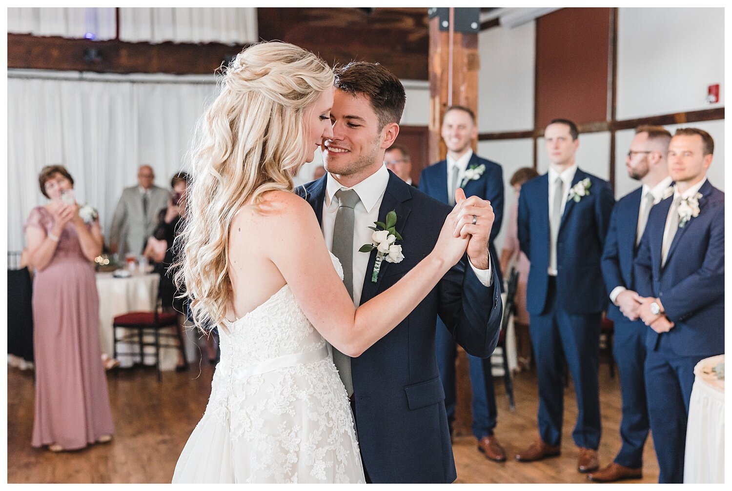 Lancaster, PA wedding, Stoner Commons, bride and groom first dance