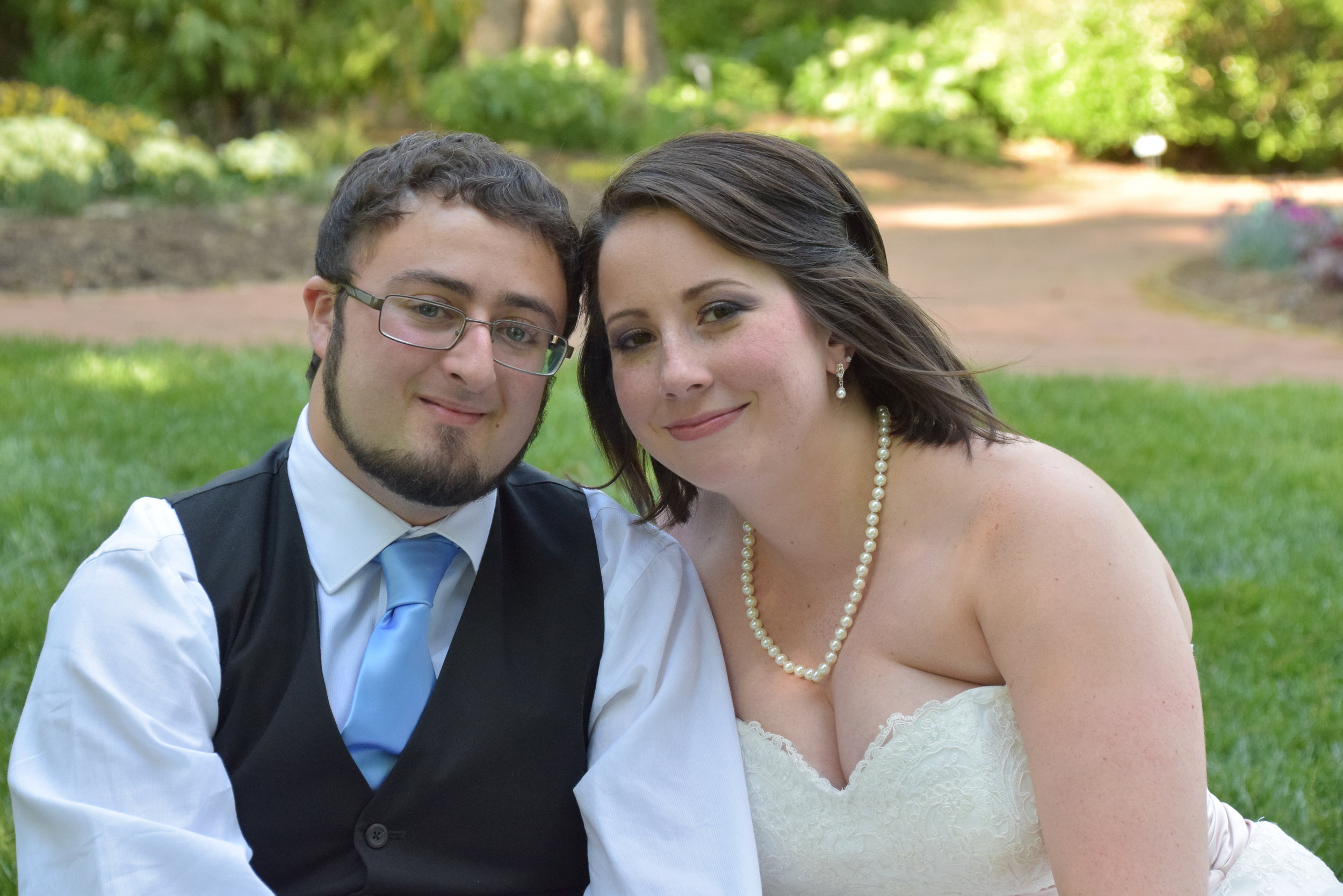 Bride and groom posed portrait.