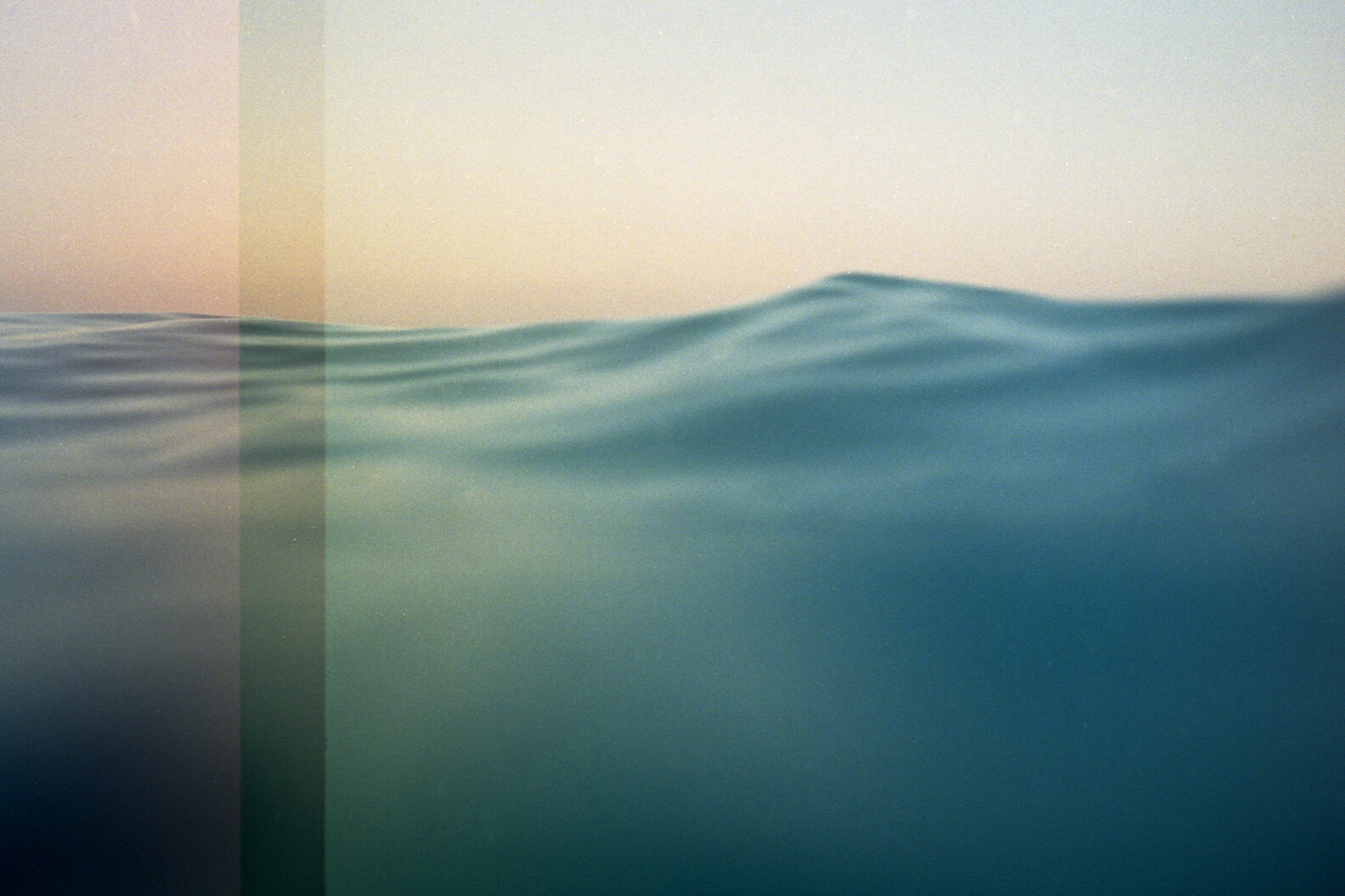 Nikonos half submerged003.jpg