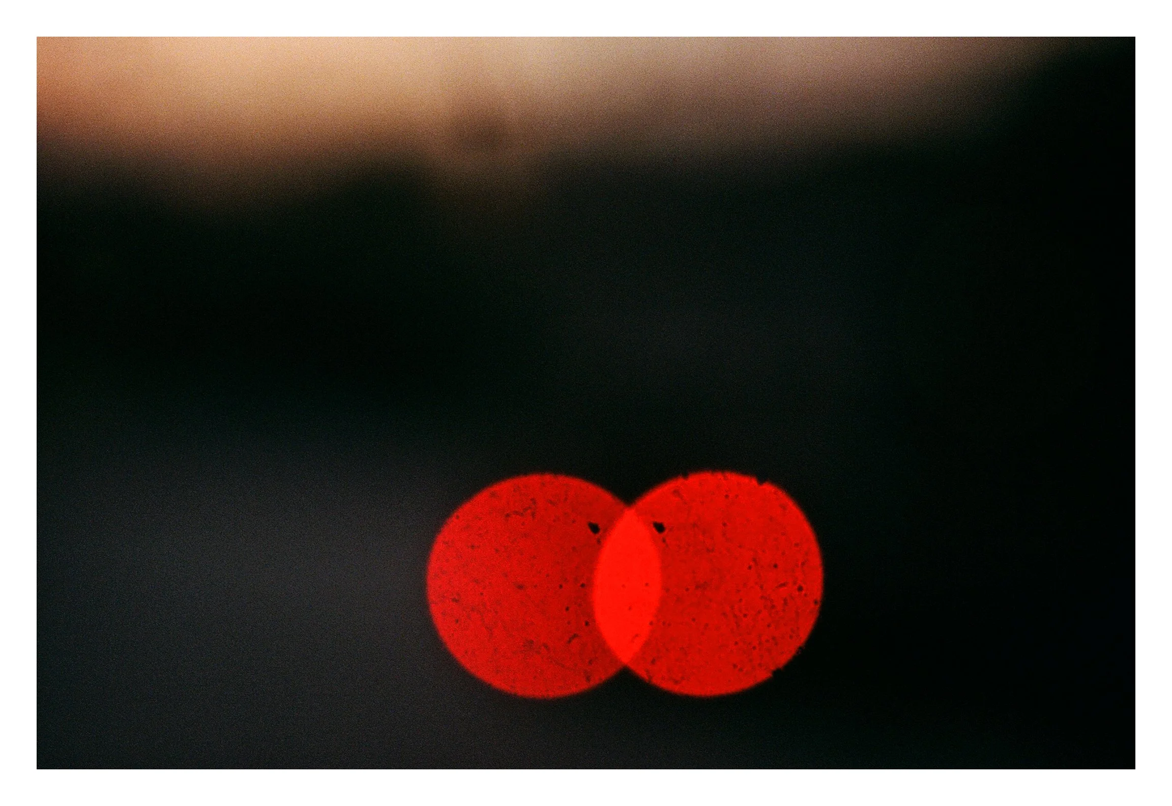 Intersecting Red Orbs_201702_207730015.jpg
