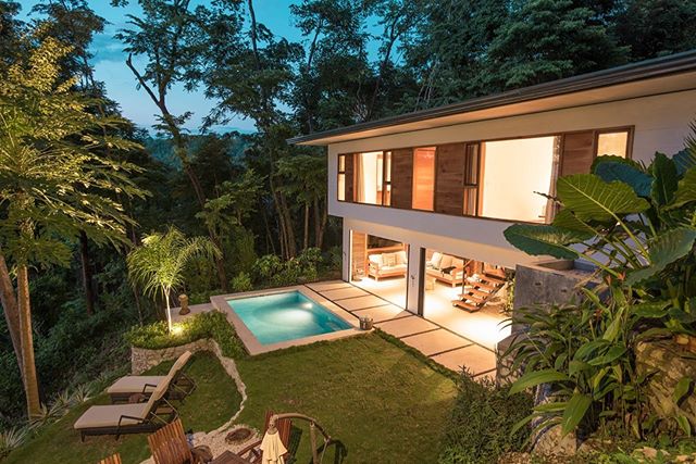 Everything you need. All right here. Ocean view overlooking the lush green jungle and surrounded by the pure nature of Costa Rica. info@villamakaicr.com #allyouneed #vacationhome #luxuryrentals #villamakai #costarica #santateresa #vacationmode #holid